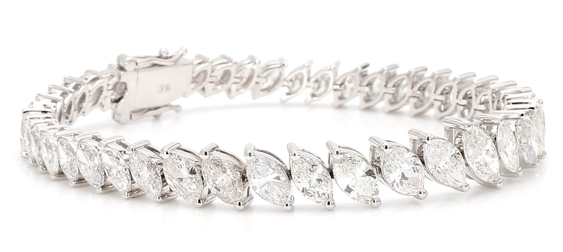 Contemporaneo Bracciale da tennis in oro bianco con diamanti bianchi marquise naturali da 13,55 carati TW in vendita