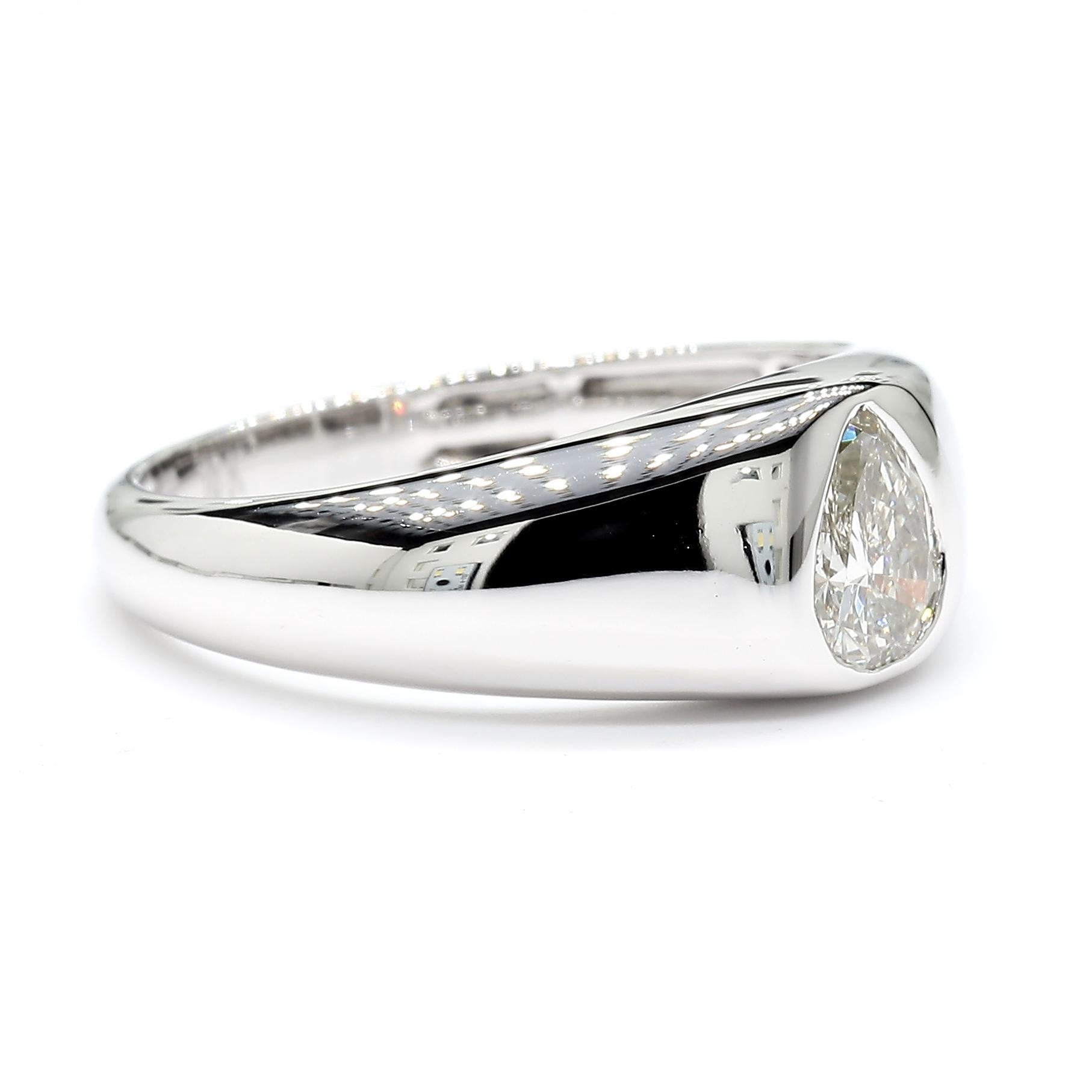 Pear Cut Natural White Pear Diamond 0.52 Carat TW White Gold Cocktail Band For Sale