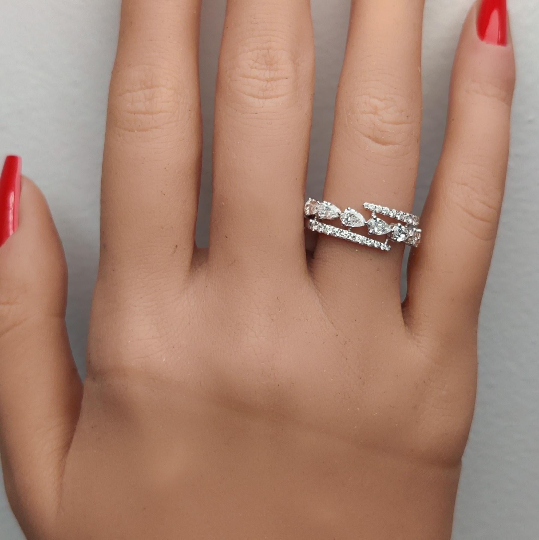 Natürlicher weißer birnenförmiger Diamant 1.41 Karat TW Weißgold Cocktail-Ring im Zustand „Neu“ im Angebot in New York, NY