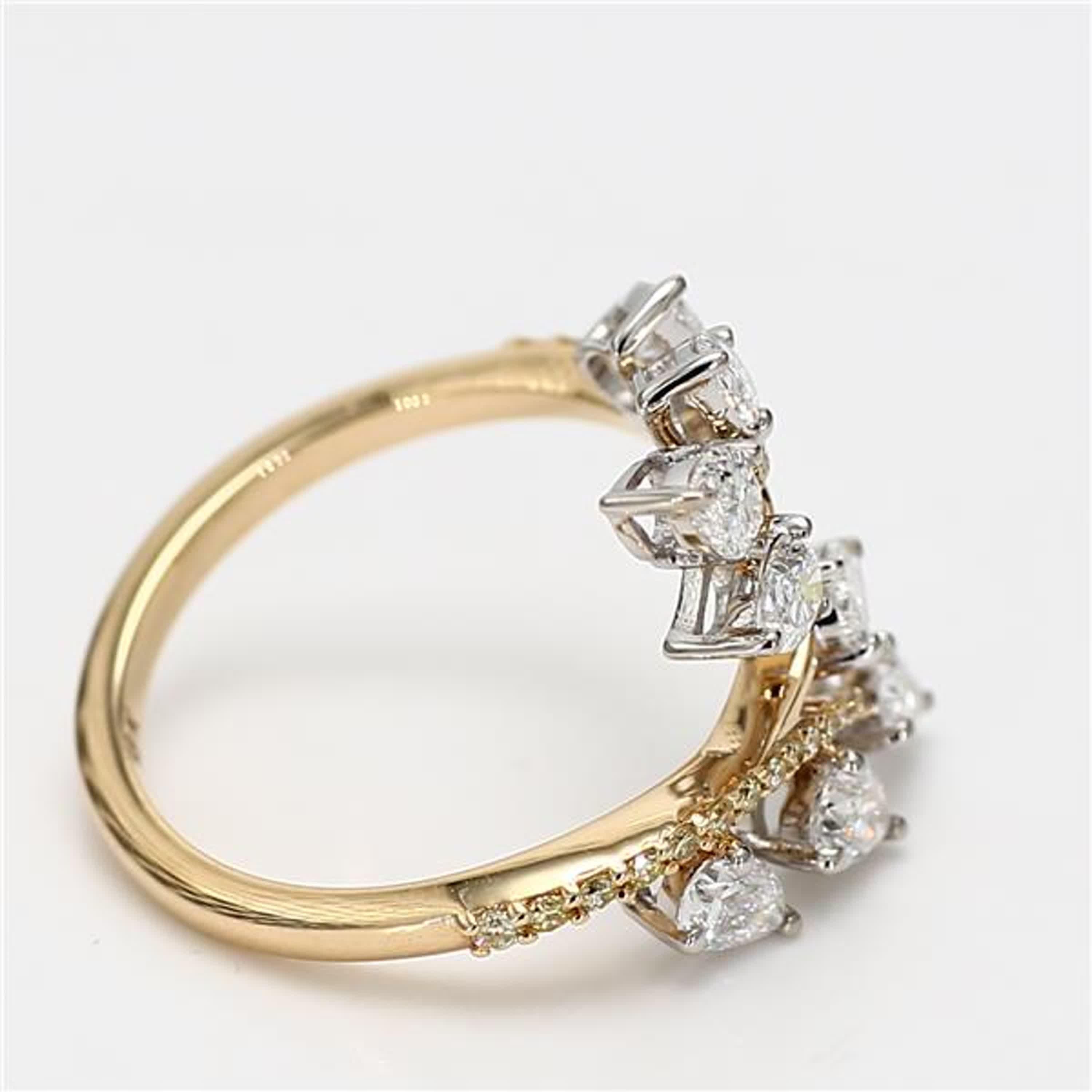 Women's Natural White Pear Diamond 1.42 Carat TW Gold Cocktail Ring For Sale