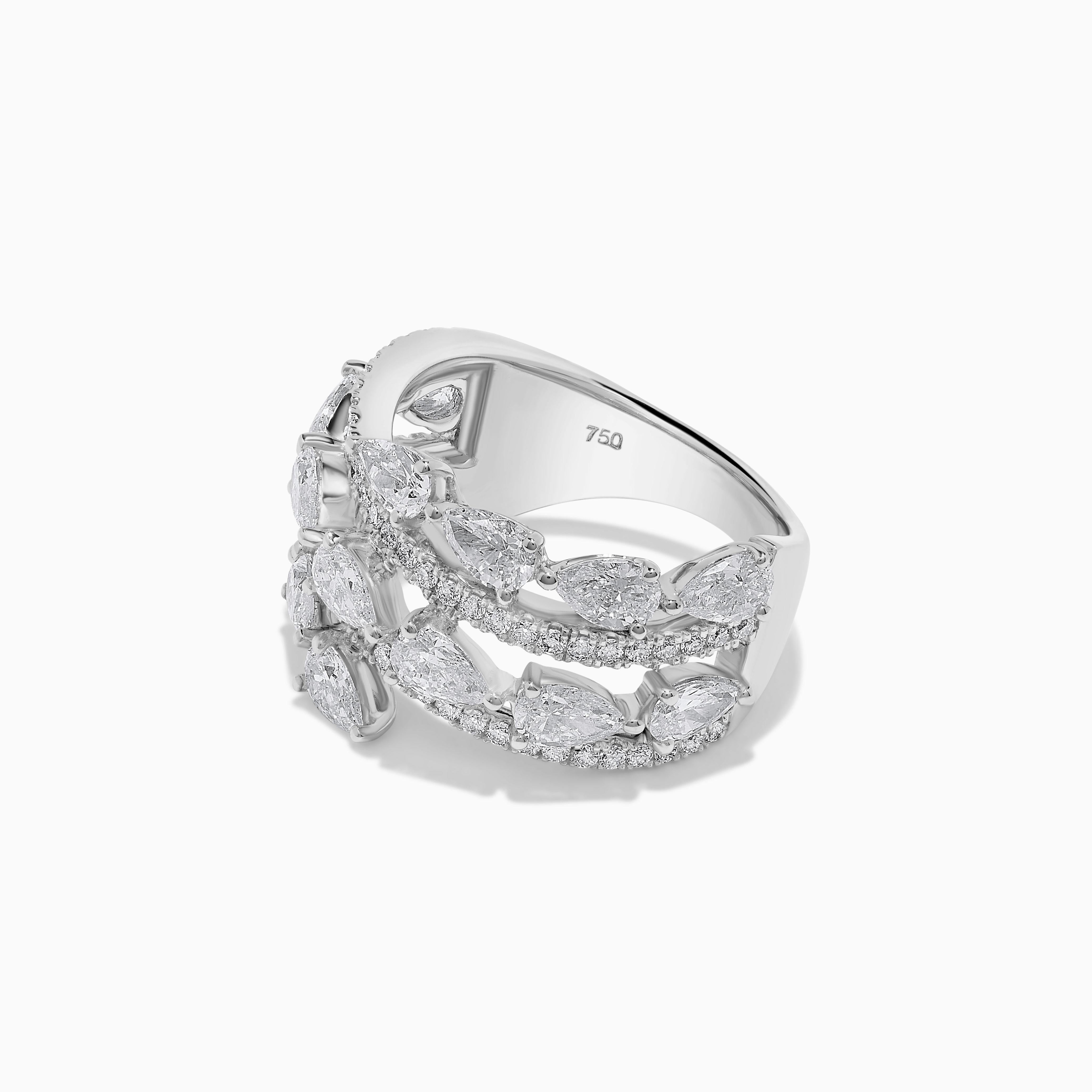 Natural White Pear Diamond 2.82 Carat TW White Gold Cocktail Ring en Nuevo estado para la venta en New York, NY
