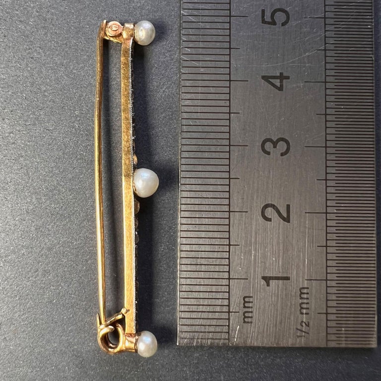 Natural White Pearl and Diamond 18K Yellow Gold Bar Brooch For Sale 3