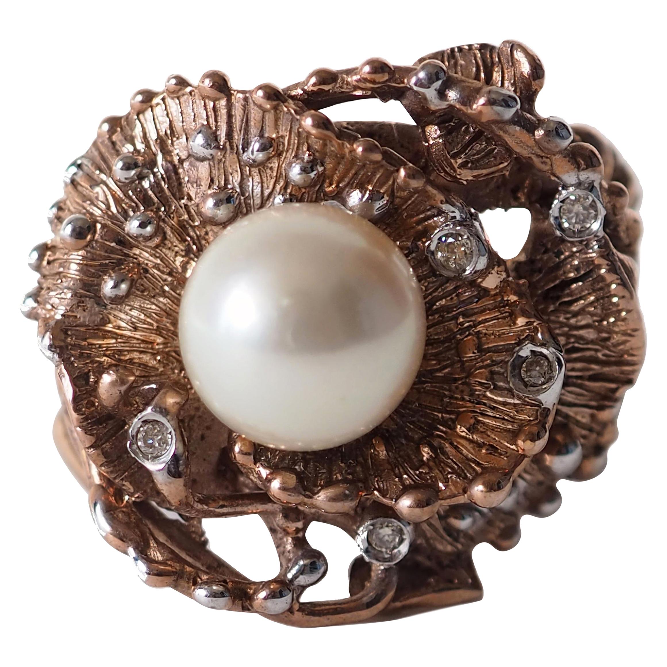 Bague en perles blanches naturelles et diamants en bronze en vente