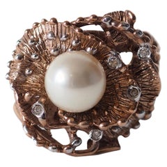 Ring mit natürlichen weißen Perlen und Bronze-Diamanten