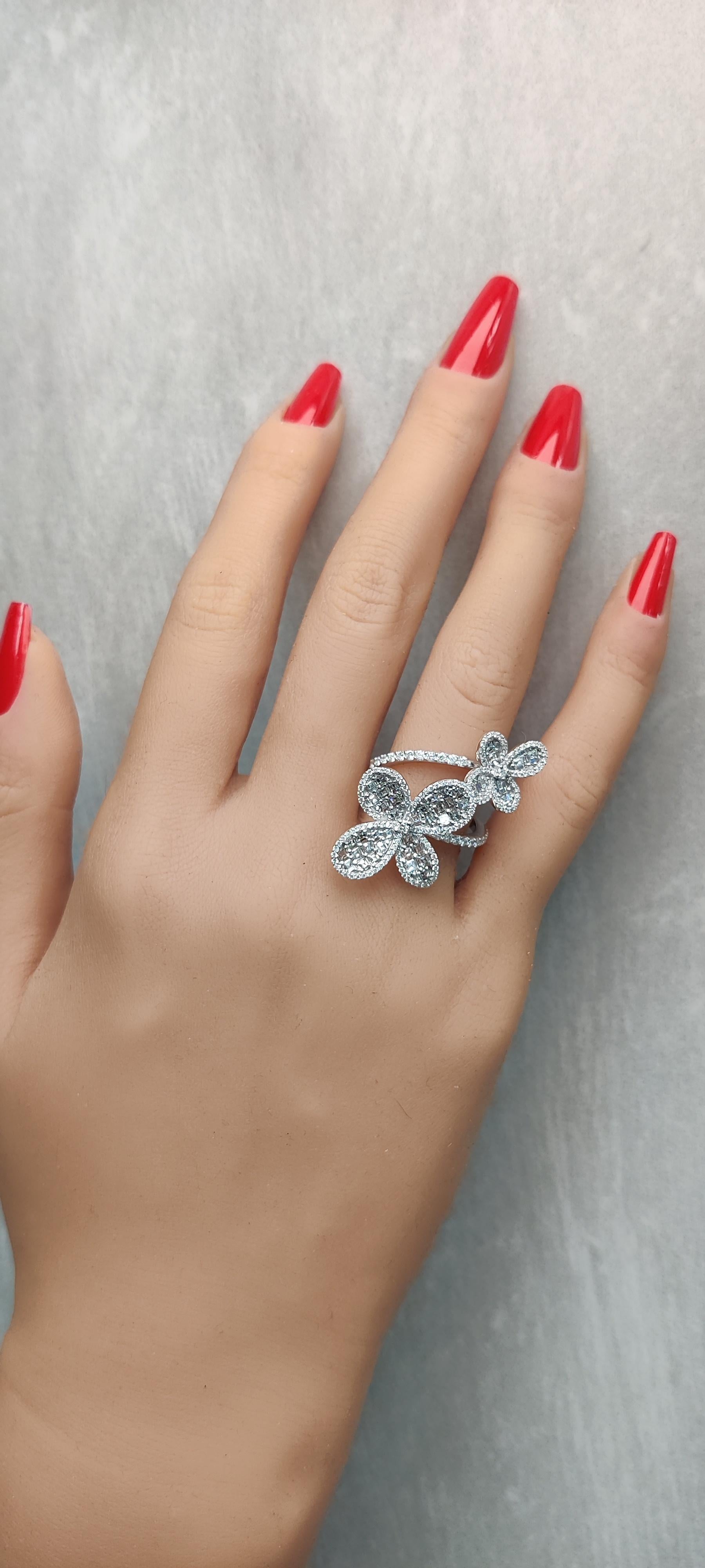 Cocktailring, natürlicher weißer Prinzessin-Diamant 2,36 Karat TW Weißgold im Zustand „Neu“ im Angebot in New York, NY