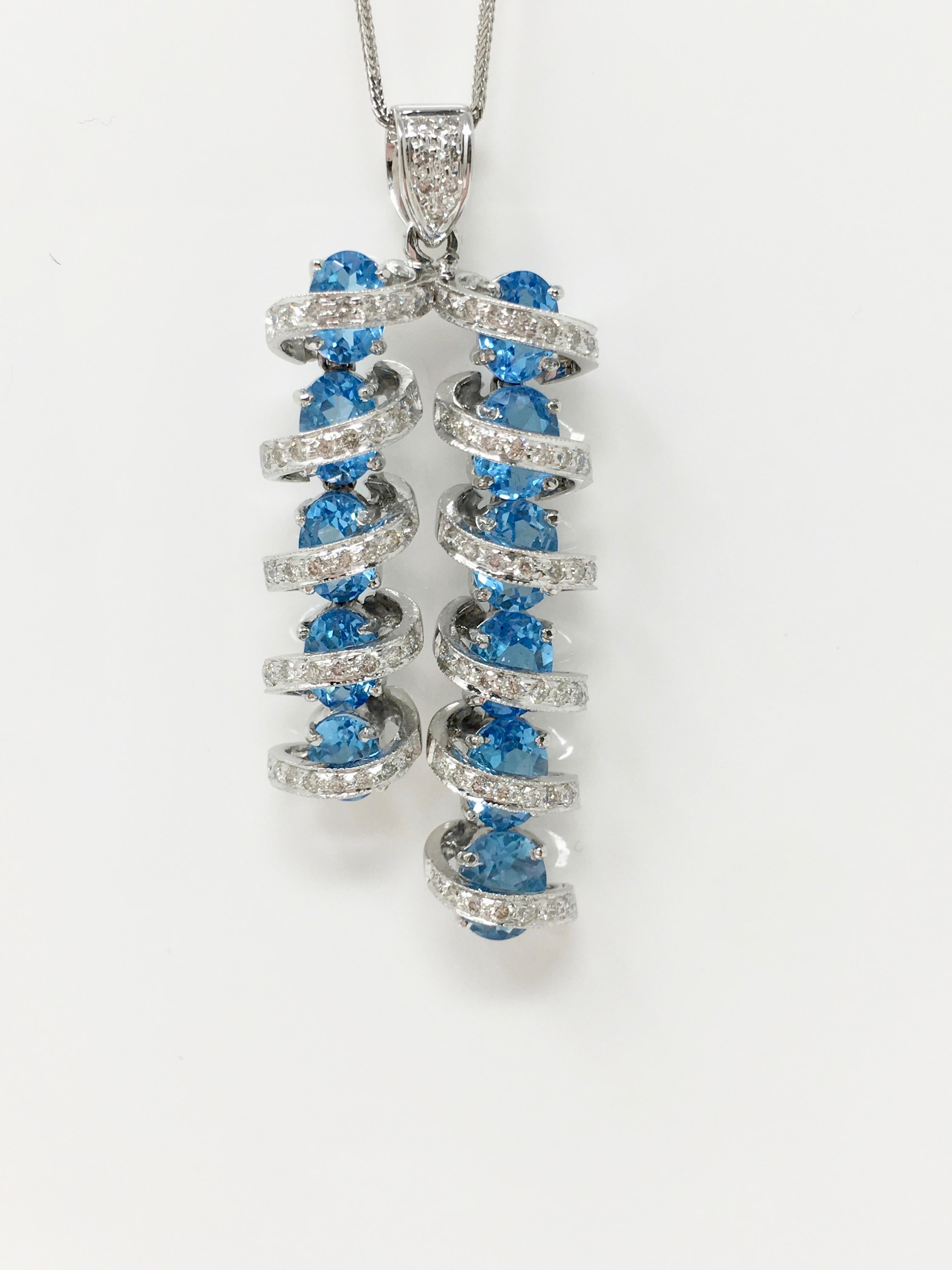White Round Brilliant Diamond and Oval Blue Topaz Pendant Set in 18 Karat Gold For Sale 2