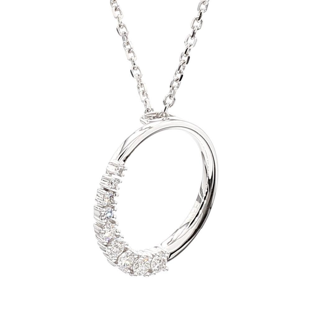Taille ronde Pendentif en or blanc avec diamant rond naturel de 0.32 carat TW en vente