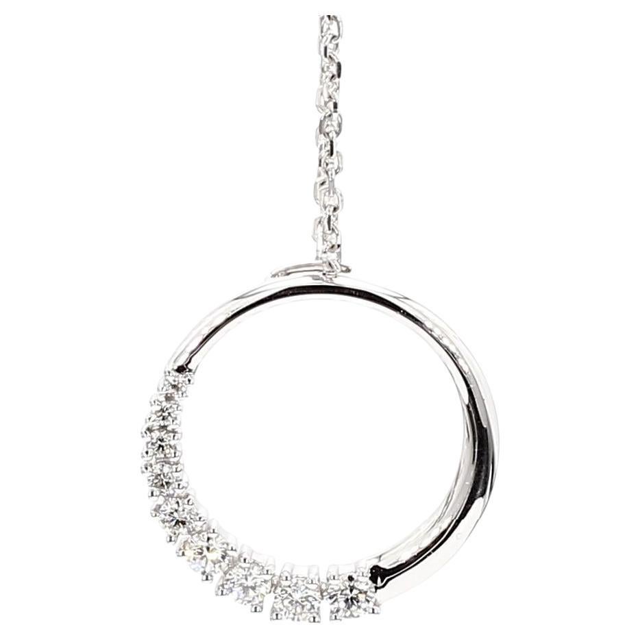 Pendentif en or blanc avec diamant rond naturel de 0.32 carat TW