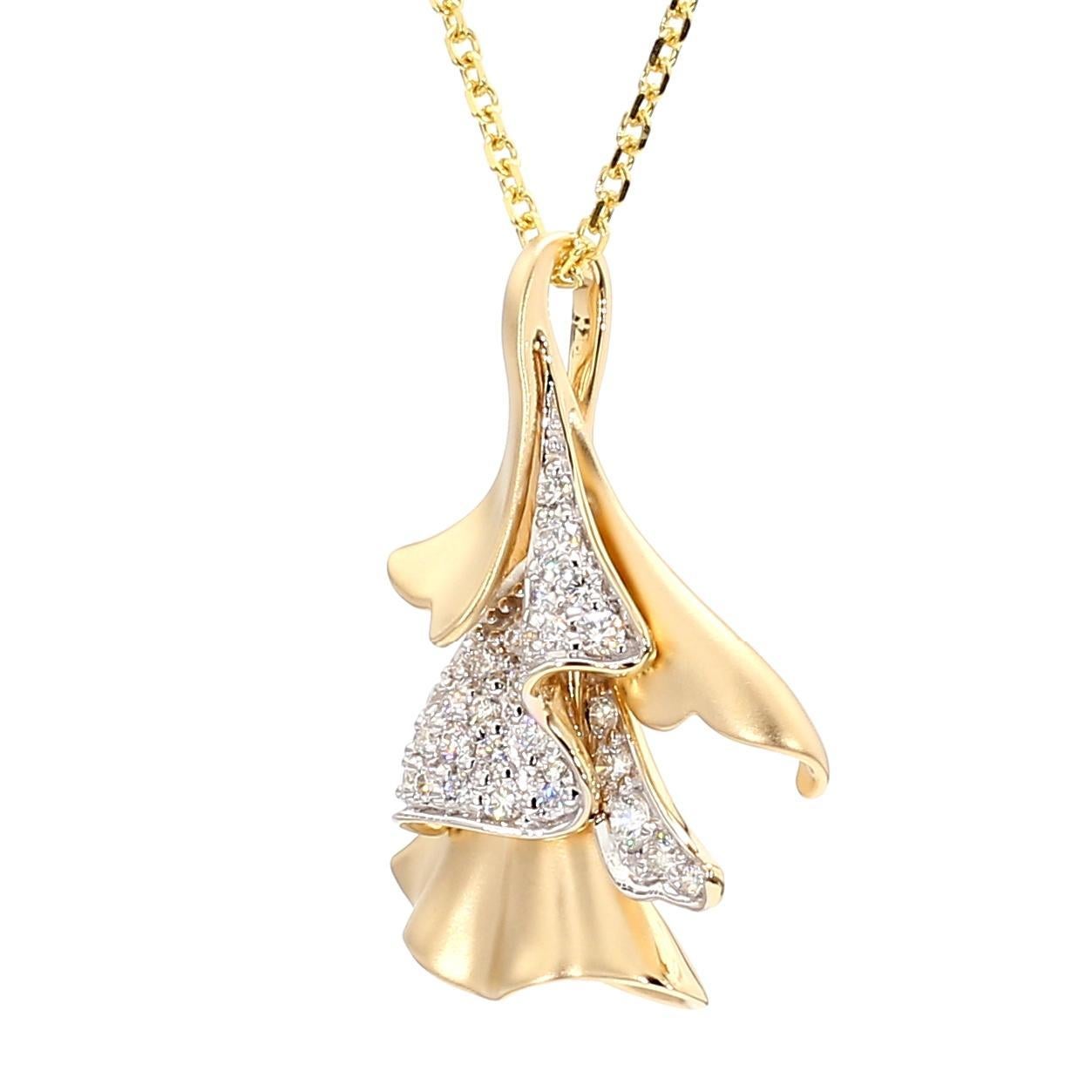 L'intriguant pendentif en diamant de Raregemworld. Monté dans une belle monture en or jaune 14K avec des diamants blancs de taille ronde naturelle. Ce pendentif est garanti pour impressionner et enrichir votre collection personnelle.

Poids total :