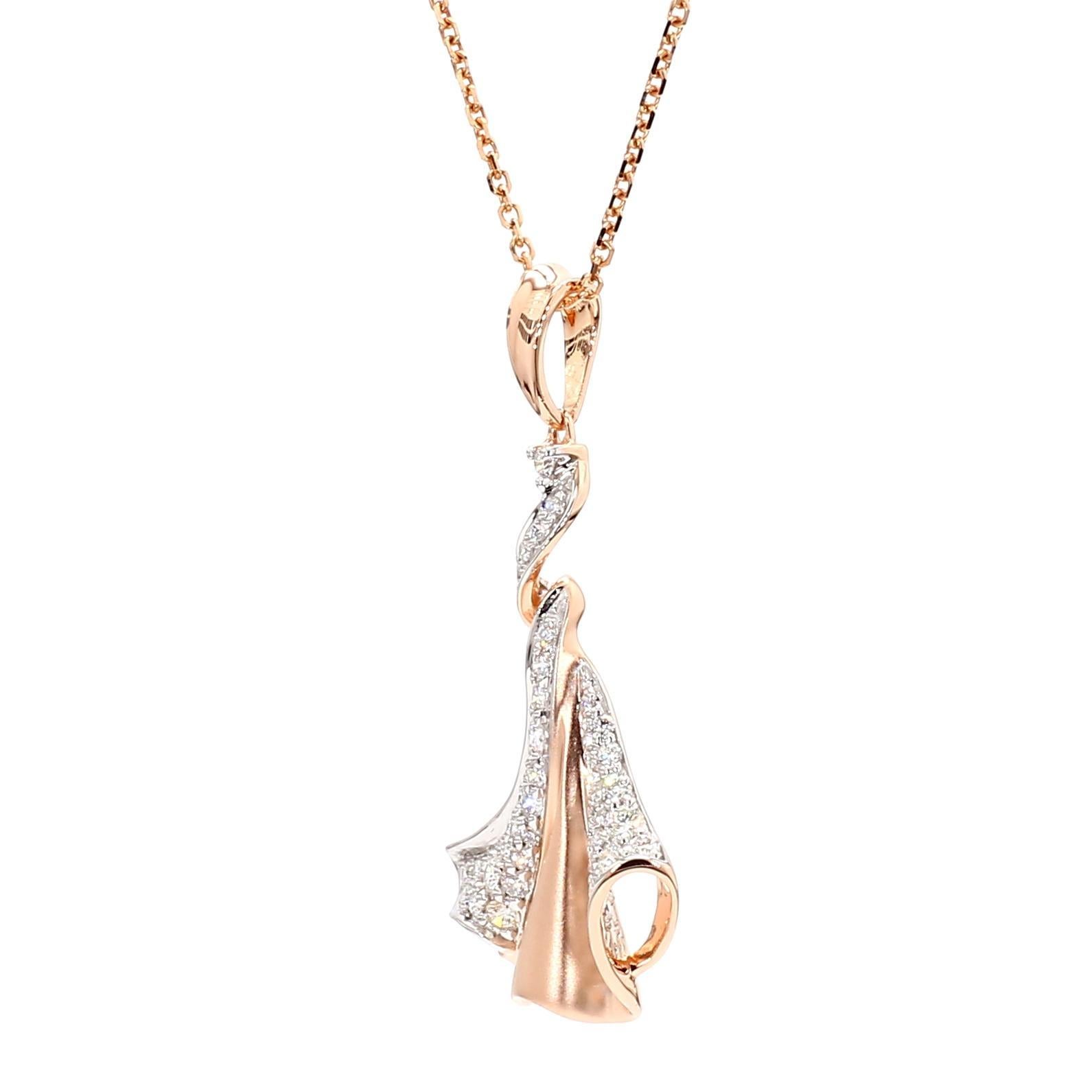 L'intriguant pendentif en diamant de Raregemworld. Monté dans une belle monture en or rose 14 carats avec des diamants blancs de taille ronde naturelle. Ce pendentif est garanti pour impressionner et enrichir votre collection personnelle.

Poids