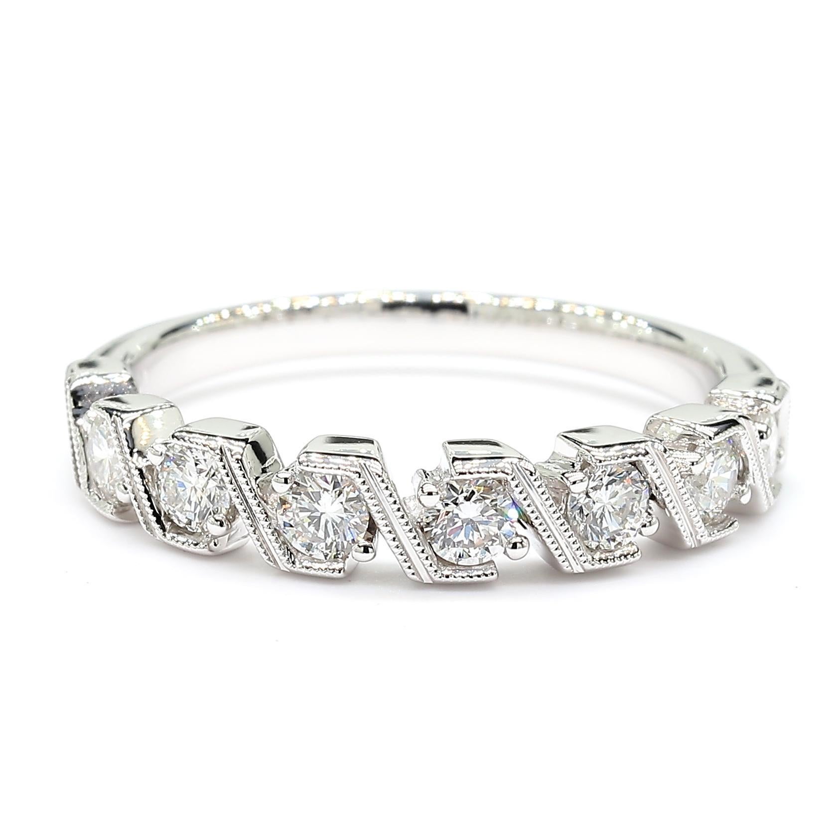 Natürlicher weißer runder Diamant 0,52 Karat TW Weißgold Ehering (Rundschliff) im Angebot