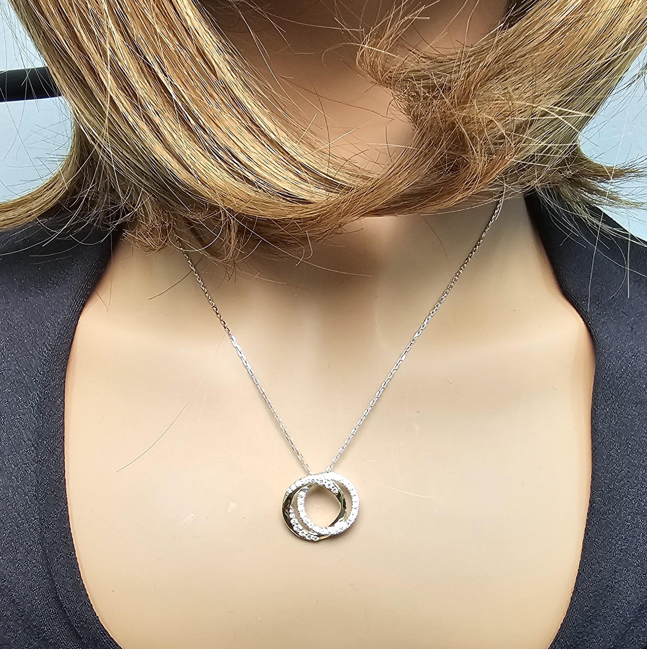 Pendentif en or blanc naturel de 0.54 carat poids total Neuf - En vente à New York, NY