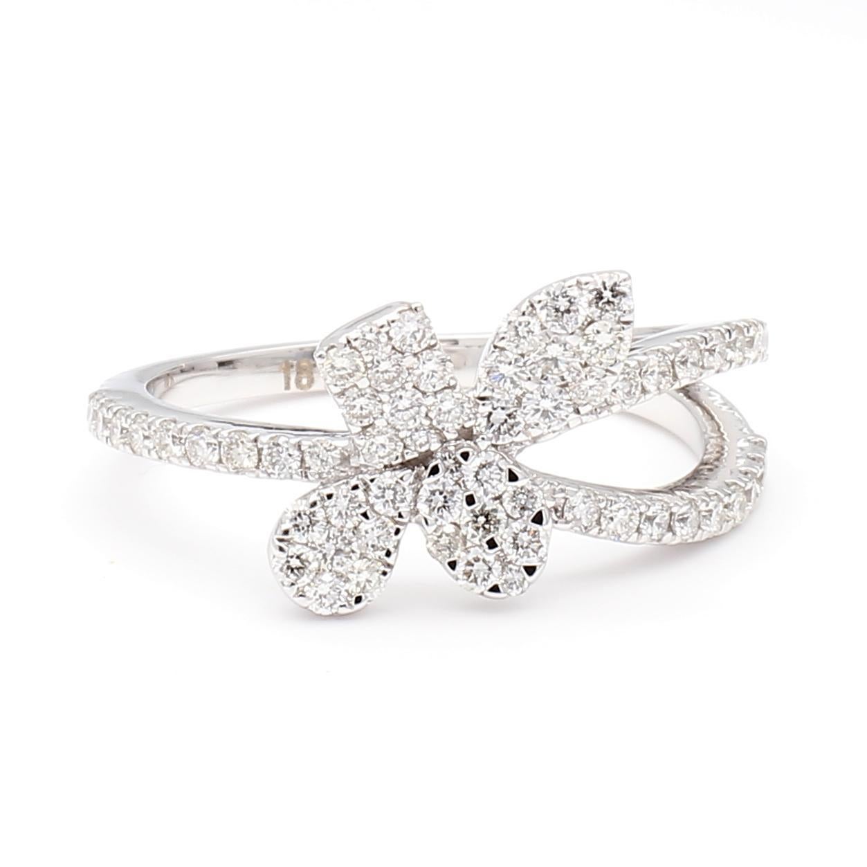 Cocktailring, natürlicher weißer runder Diamant 0.66 Karat TW Weißgold (Zeitgenössisch) im Angebot