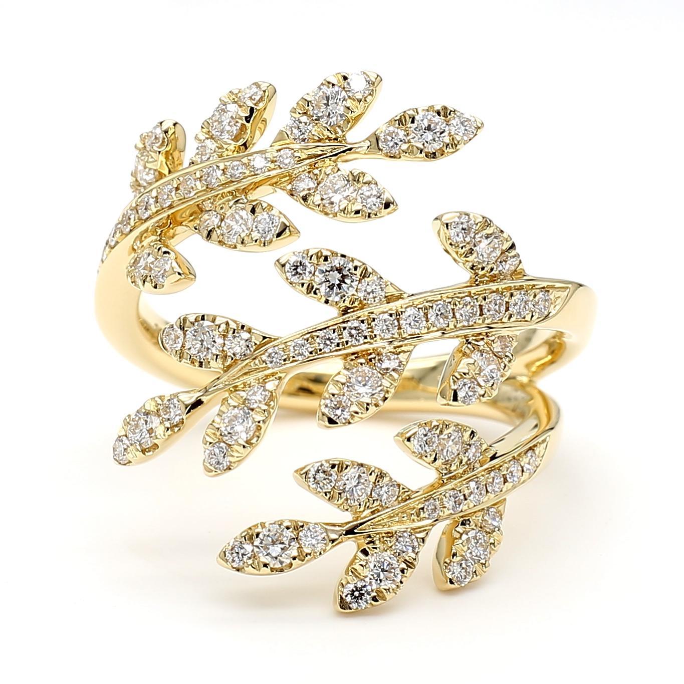 Natural White Round Diamond 0.82 Carat TW Yellow Gold Cocktail Ring (Zeitgenössisch) im Angebot