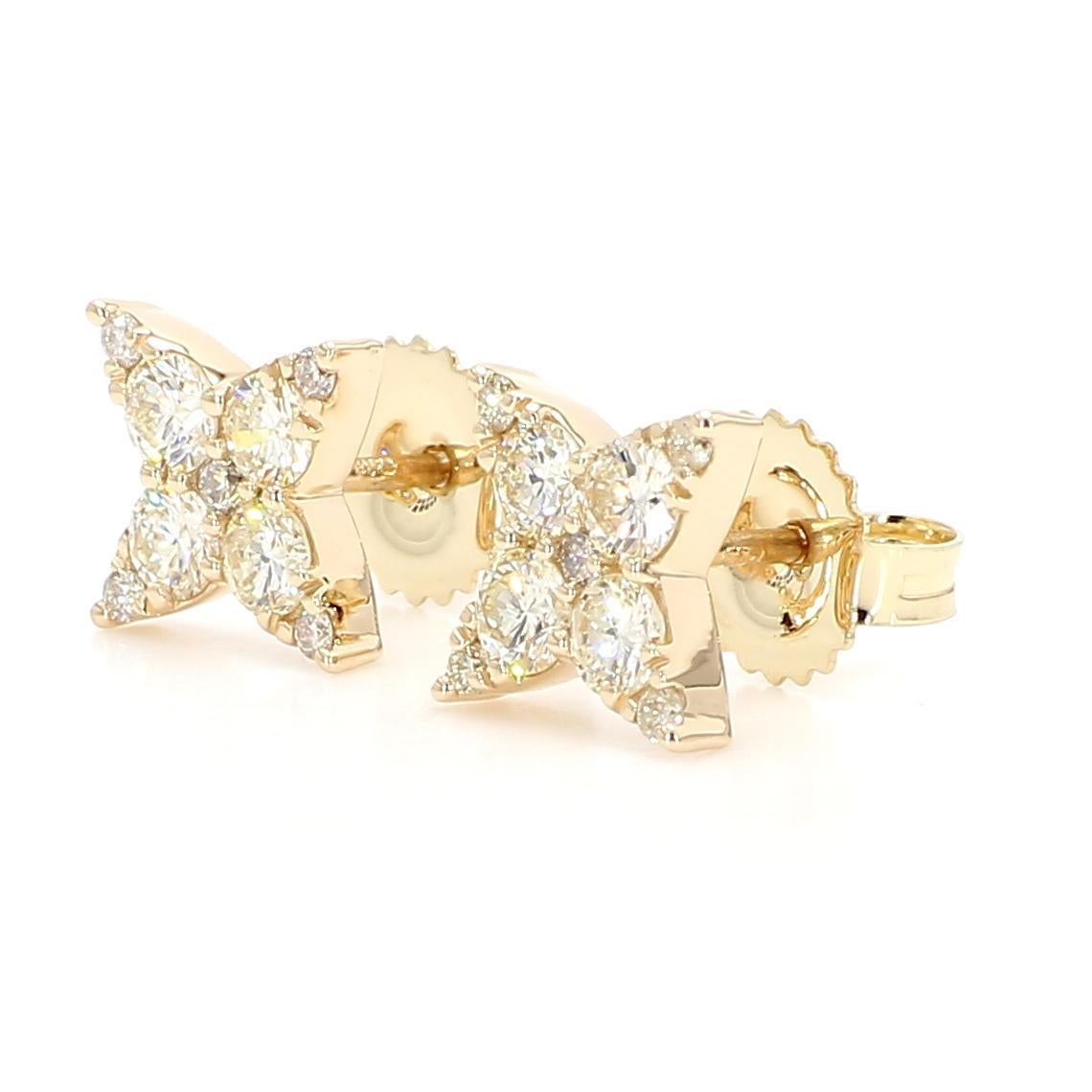 Les magnifiques boucles d'oreilles en diamant de Raregemworld. Monté dans une belle monture en or jaune 18 carats avec des diamants blancs de taille ronde naturelle. Ces boucles d'oreilles sont garanties pour impressionner et améliorer votre
