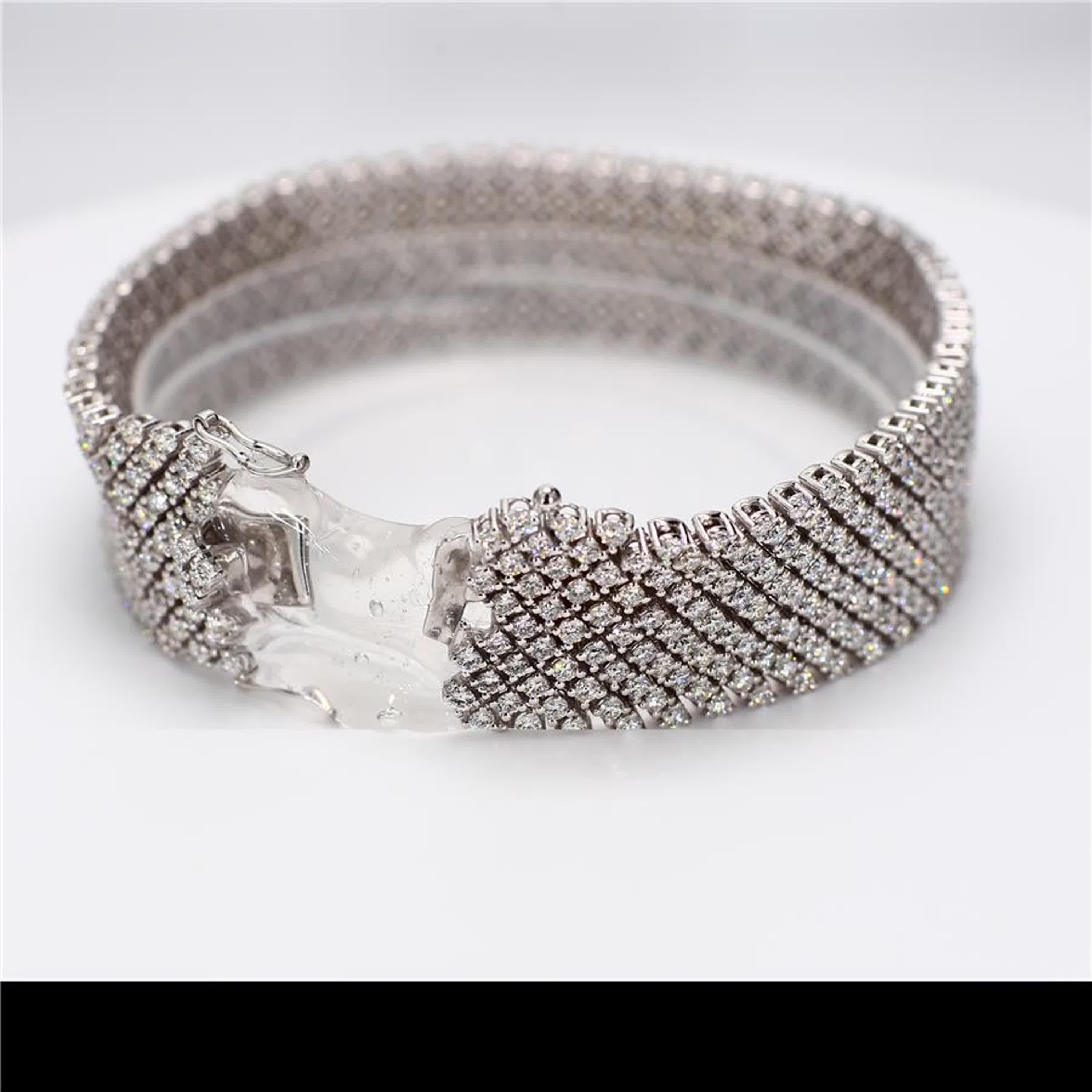 Natural White Round Diamond 15.00 Carat TW White Gold Bracelet In New Condition For Sale In New York, NY