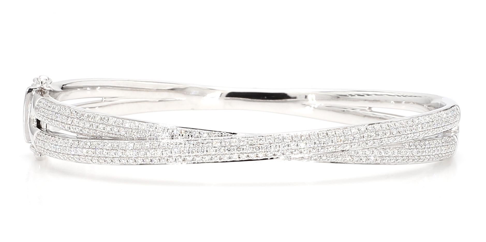 Contemporary Natural White Round Diamond 1.55 Carat Tw White Gold Cuff Bracelet For Sale