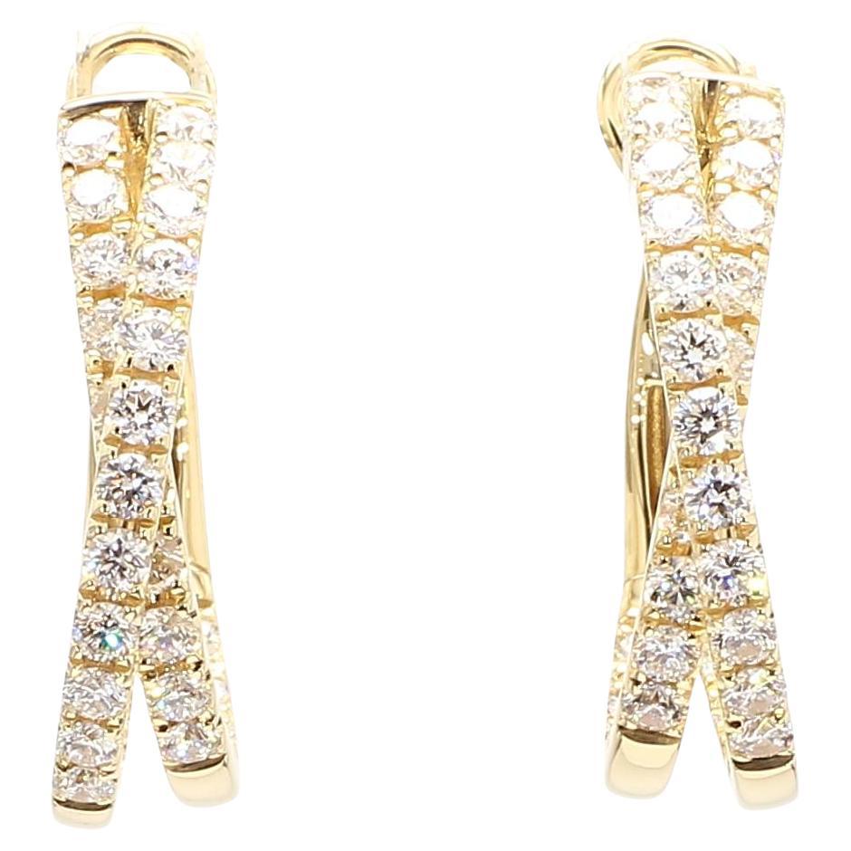 Orecchini a cerchio in oro giallo con diamante bianco naturale rotondo da 1.66 carati TW