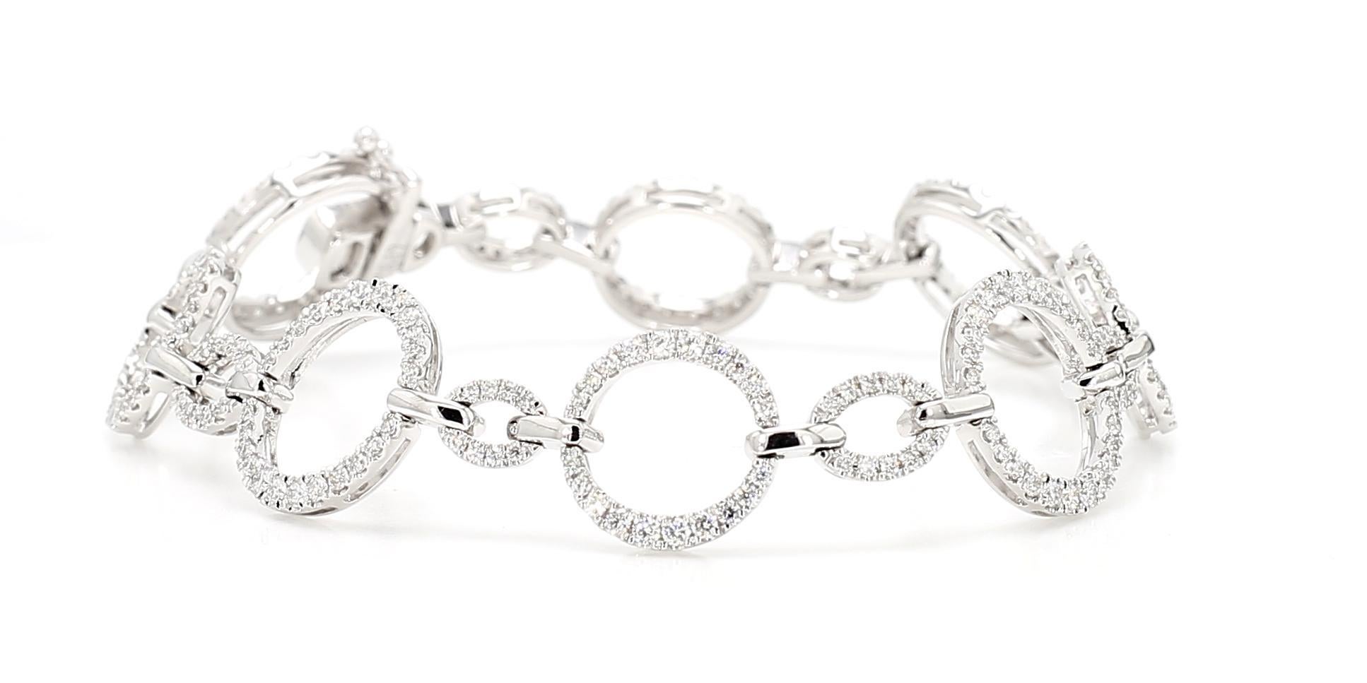 Diamante redondo blanco natural 1.71 quilates TW Pulsera de tenis de oro blanco Contemporáneo en venta