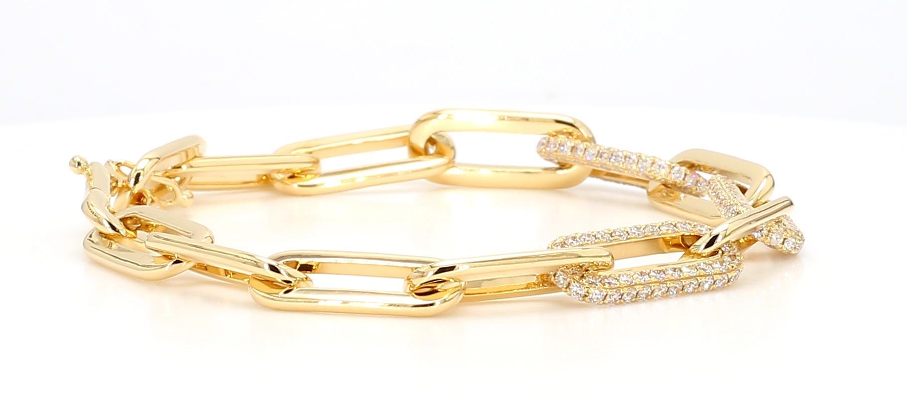 Natural White Round Diamond 2.01 Carat TW Yellow Gold Link Bracelet For Sale 2