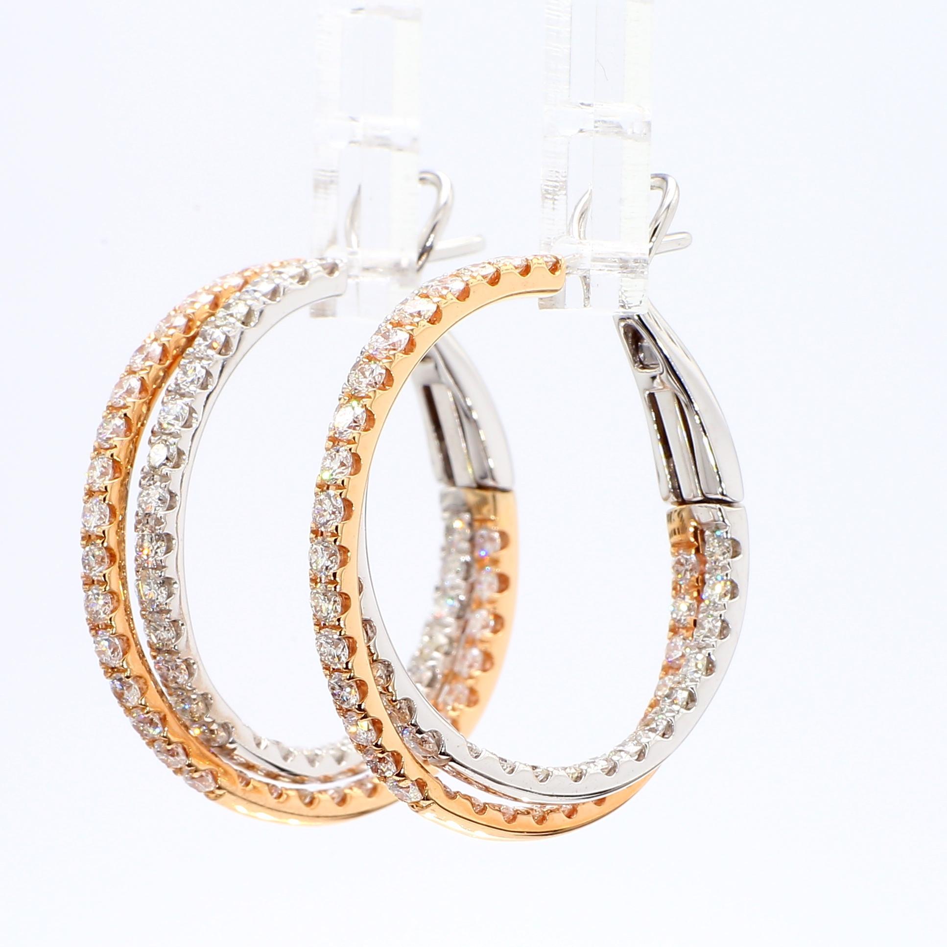 I bellissimi orecchini di diamanti di RareGemworld. Montato in una splendida montatura in oro rosa e bianco 18 carati con diamanti bianchi naturali a taglio rotondo. Questi orecchini sono garantiti per stupire e arricchire la tua collezione