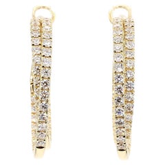Orecchini a cerchio in oro giallo con diamante bianco naturale rotondo da 2.61 carati TW