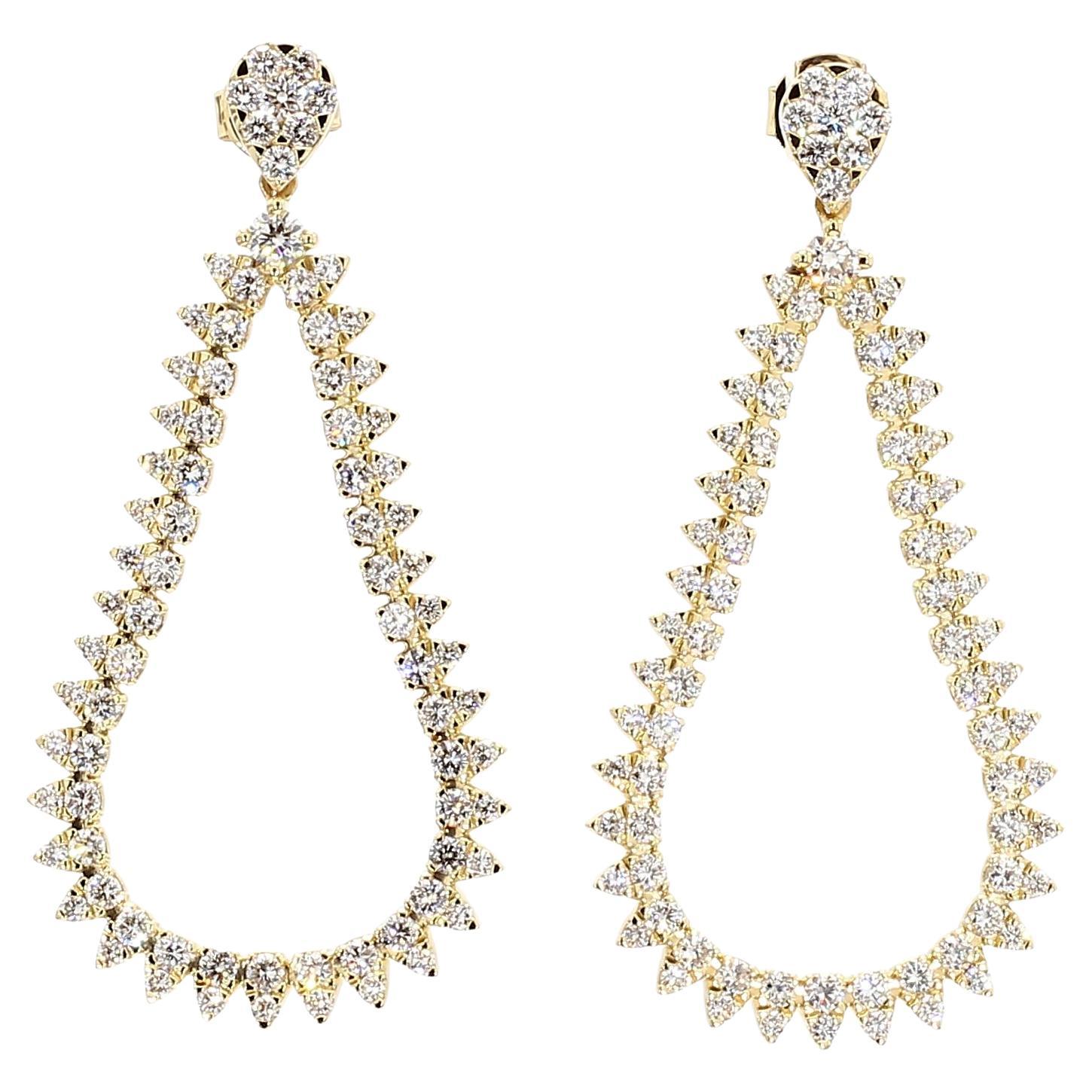 Natural White Round Diamond 2.75 Carat TW Yellow Gold Drop Earrings