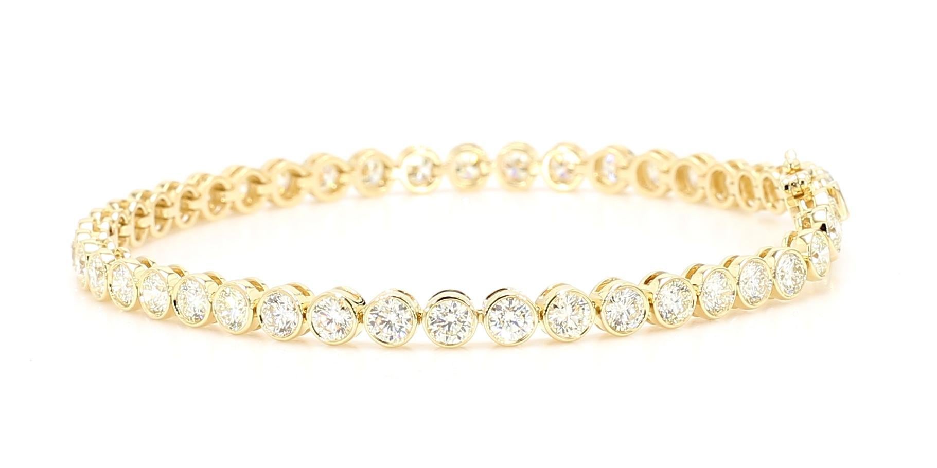 Contemporain Bracelet à maillons en or jaune avec diamants ronds blancs naturels de 5.39 carats poids total en vente