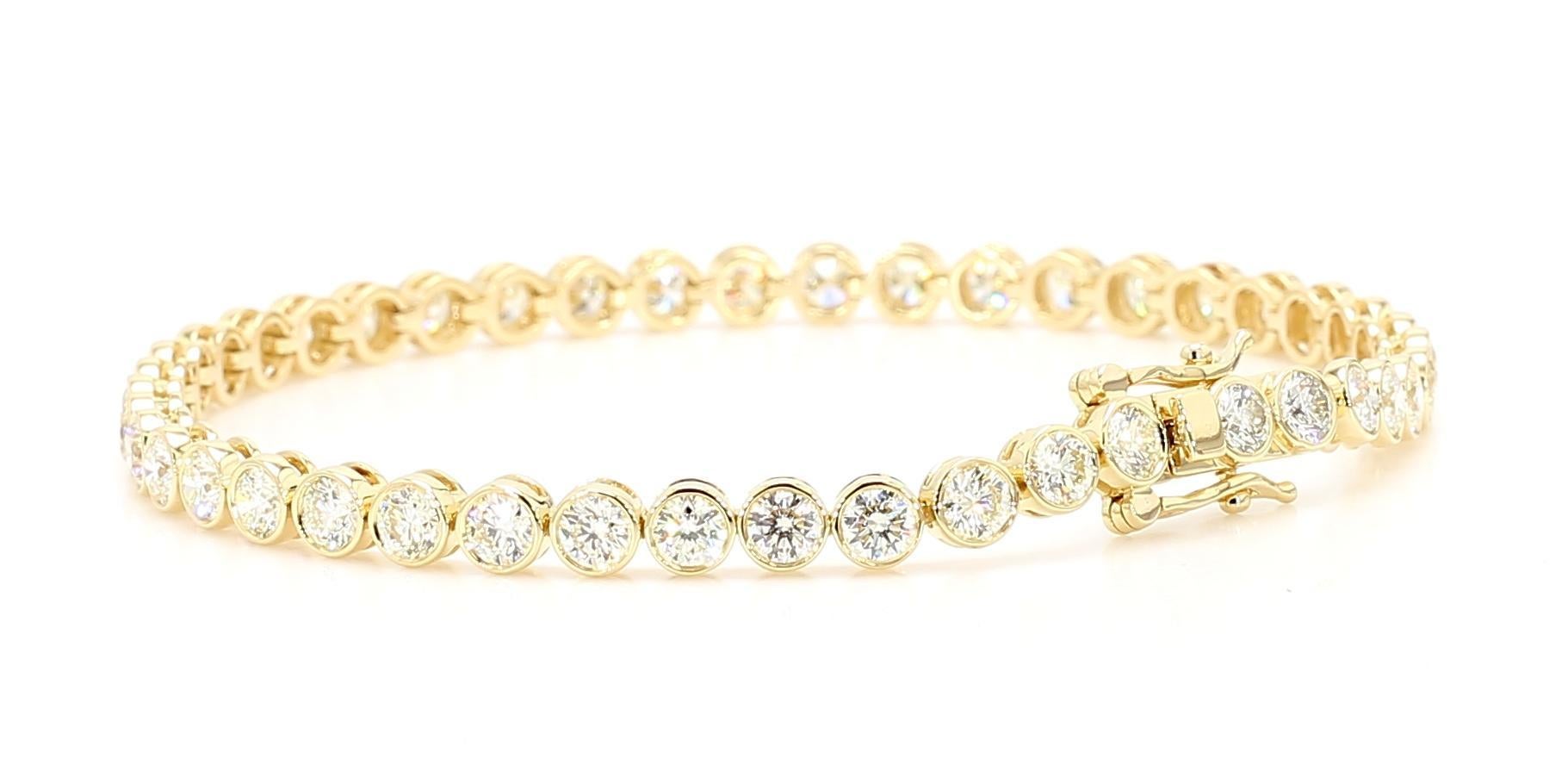Taille ronde Bracelet à maillons en or jaune avec diamants ronds blancs naturels de 5.39 carats poids total en vente