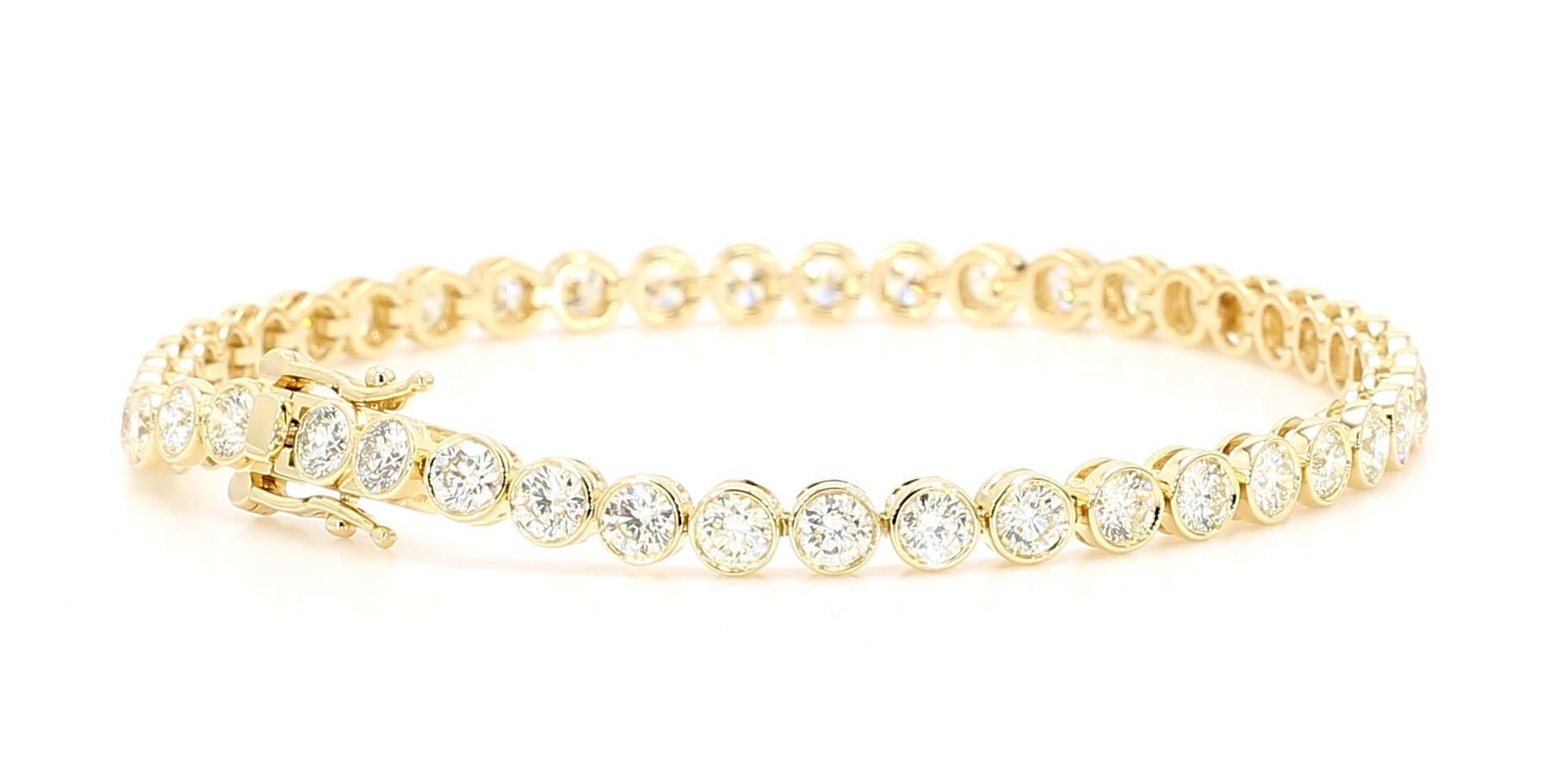 Bracelet à maillons en or jaune avec diamants ronds blancs naturels de 5.39 carats poids total Pour femmes en vente