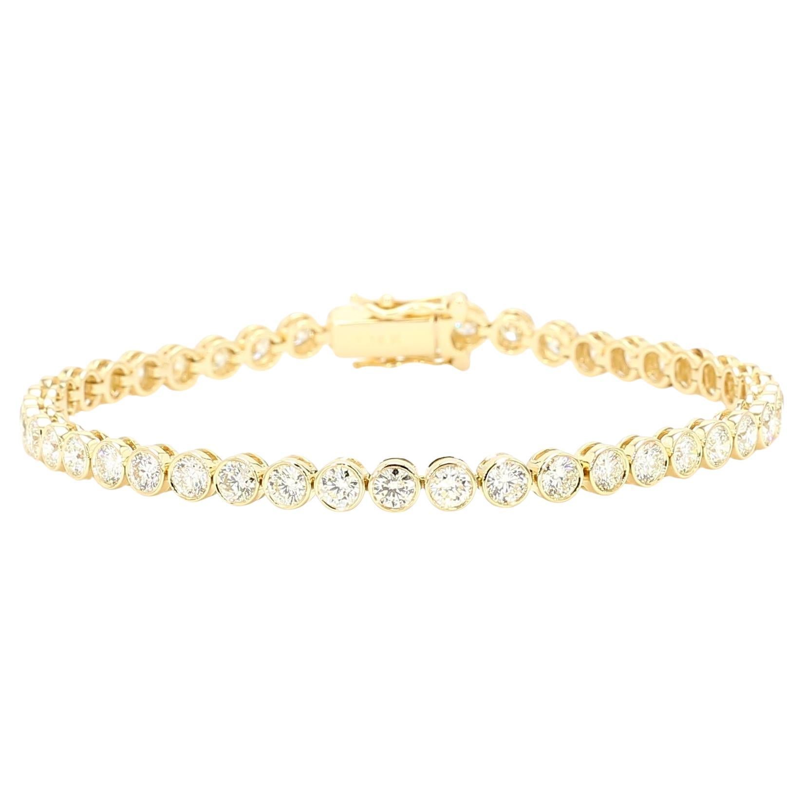 Natural White Round Diamond 5.39 Carat TW Yellow Gold Link Bracelet
