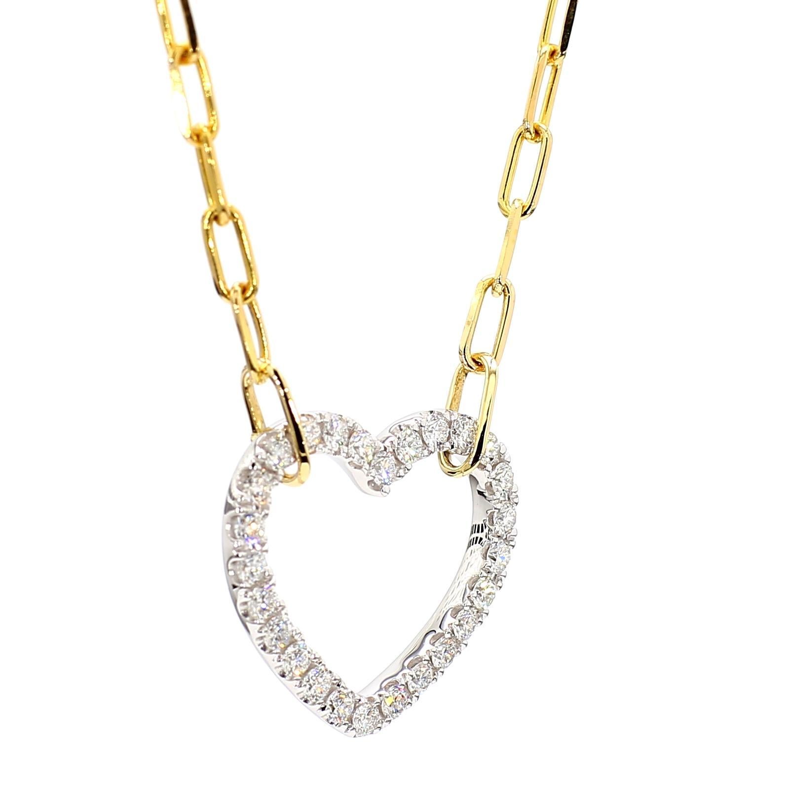 Le magnifique pendentif en diamant de Raregemworld. Monté dans une belle monture en or jaune et blanc 18 carats avec des diamants blancs de taille ronde naturelle. Ce pendentif est garanti pour impressionner et enrichir votre collection