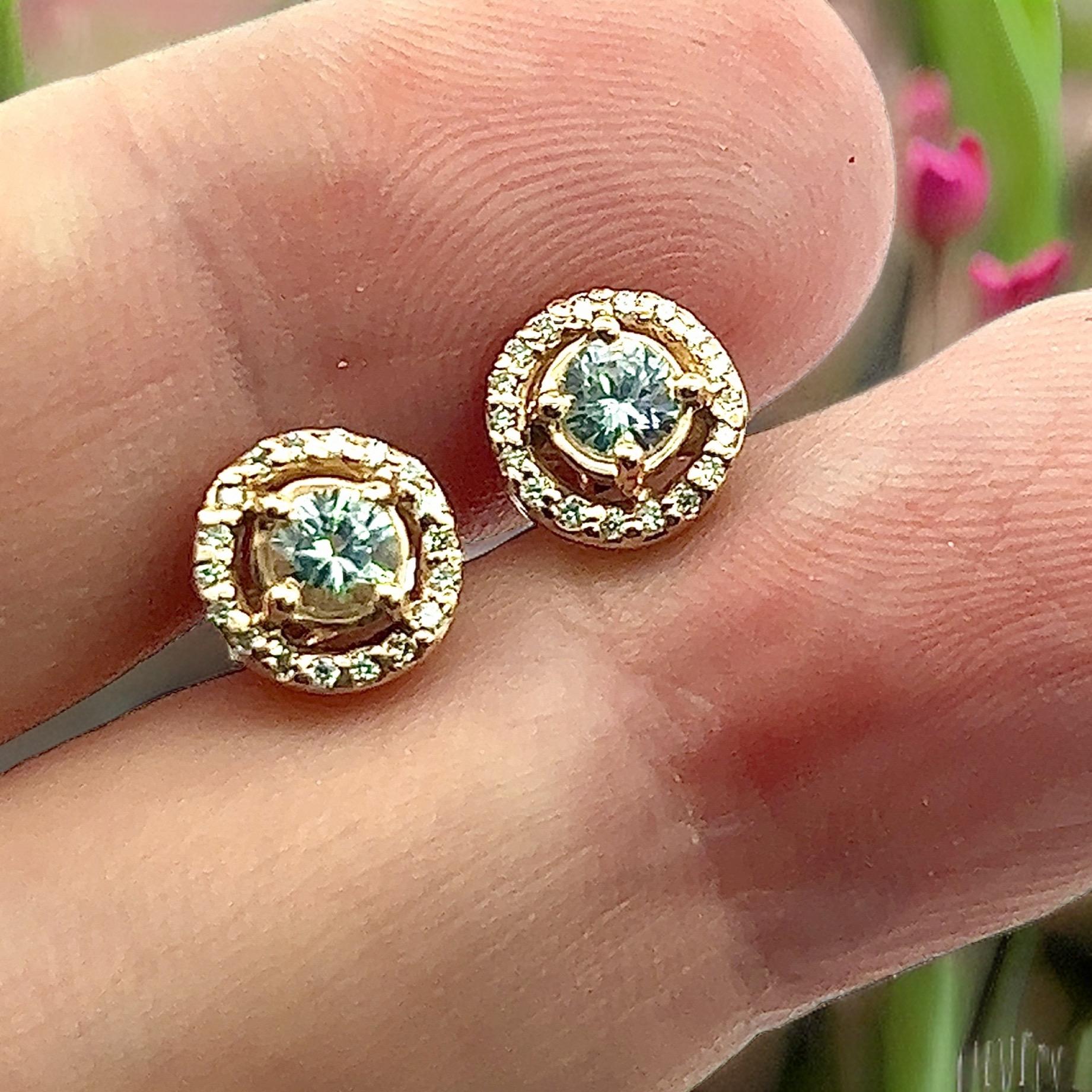 Round Cut Natural White Sapphire Diamond Stud Earrings 14k Yellow Gold 0.97 TCW Certified For Sale