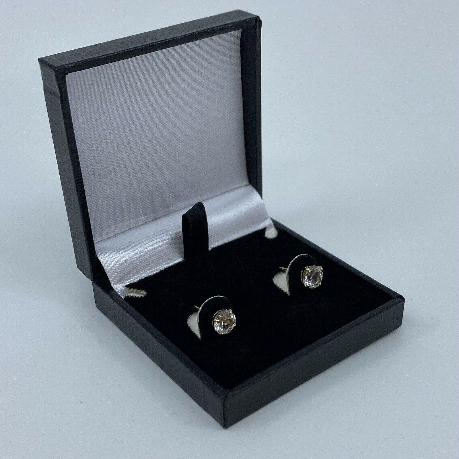 Natural White Topaz Round Cut 1.15ct 9k Yellow Gold Stud Earrings In New Condition For Sale In Birmingham, GB