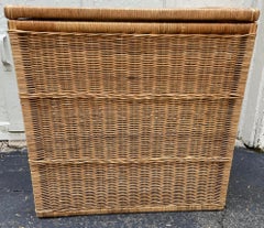 Natural Wicker Laundry Hamper