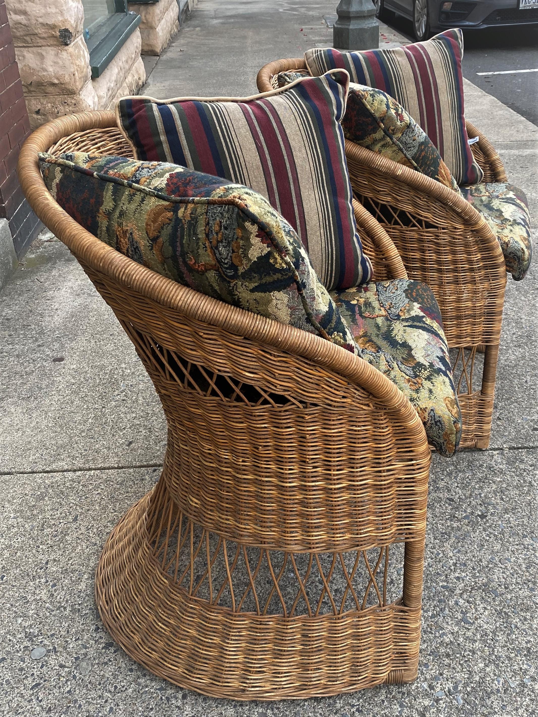 Natural Wicker/Rattan Mid Century Tulip/Barrel Chairs W/ Fishing Upholstery Pair In Good Condition For Sale In Clifton Forge, VA