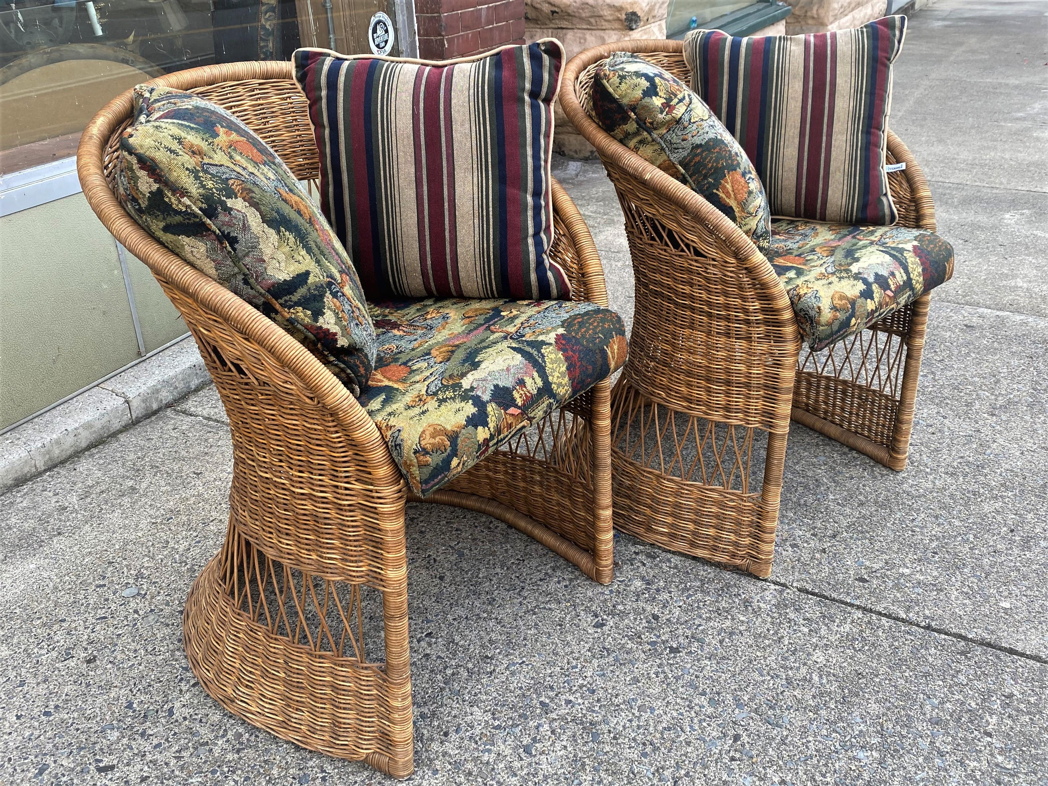 20th Century Natural Wicker/Rattan Mid Century Tulip/Barrel Chairs W/ Fishing Upholstery Pair For Sale