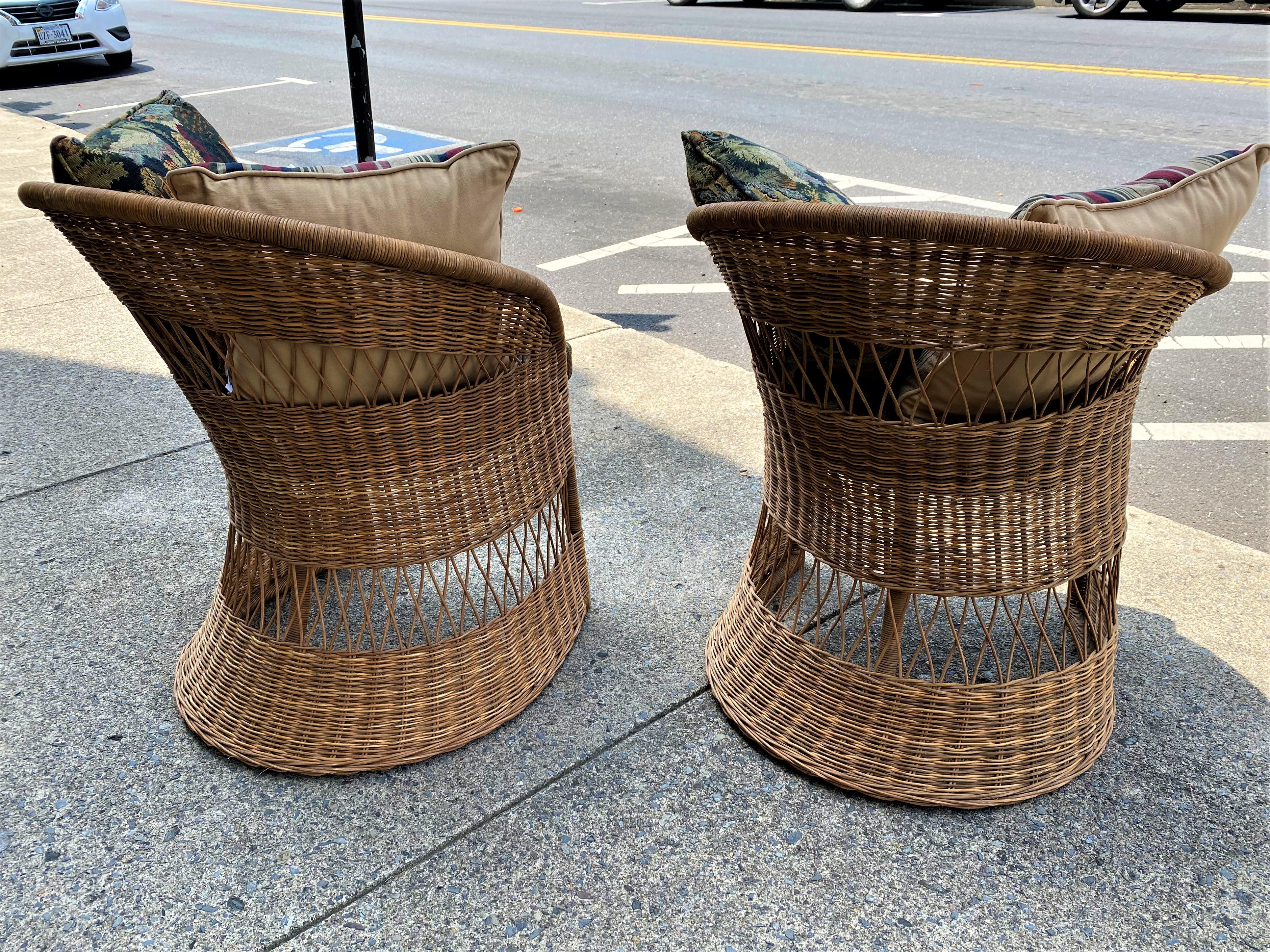 Natural Wicker/Rattan Mid Century Tulip/Barrel Chairs W/ Fishing Upholstery Pair For Sale 1