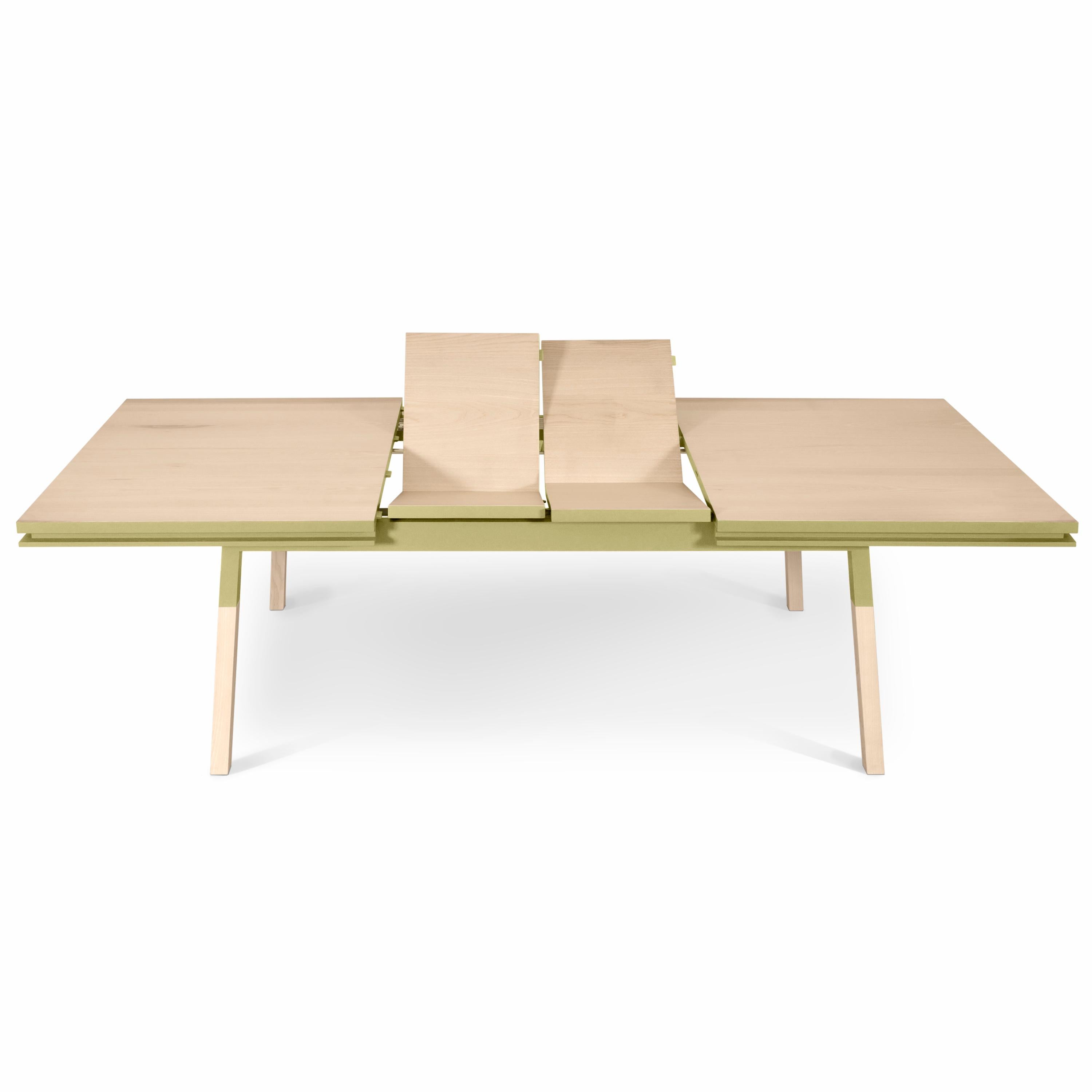 Scandinavian Modern Yellow short pants finish for this extensible dining table in solid wood For Sale