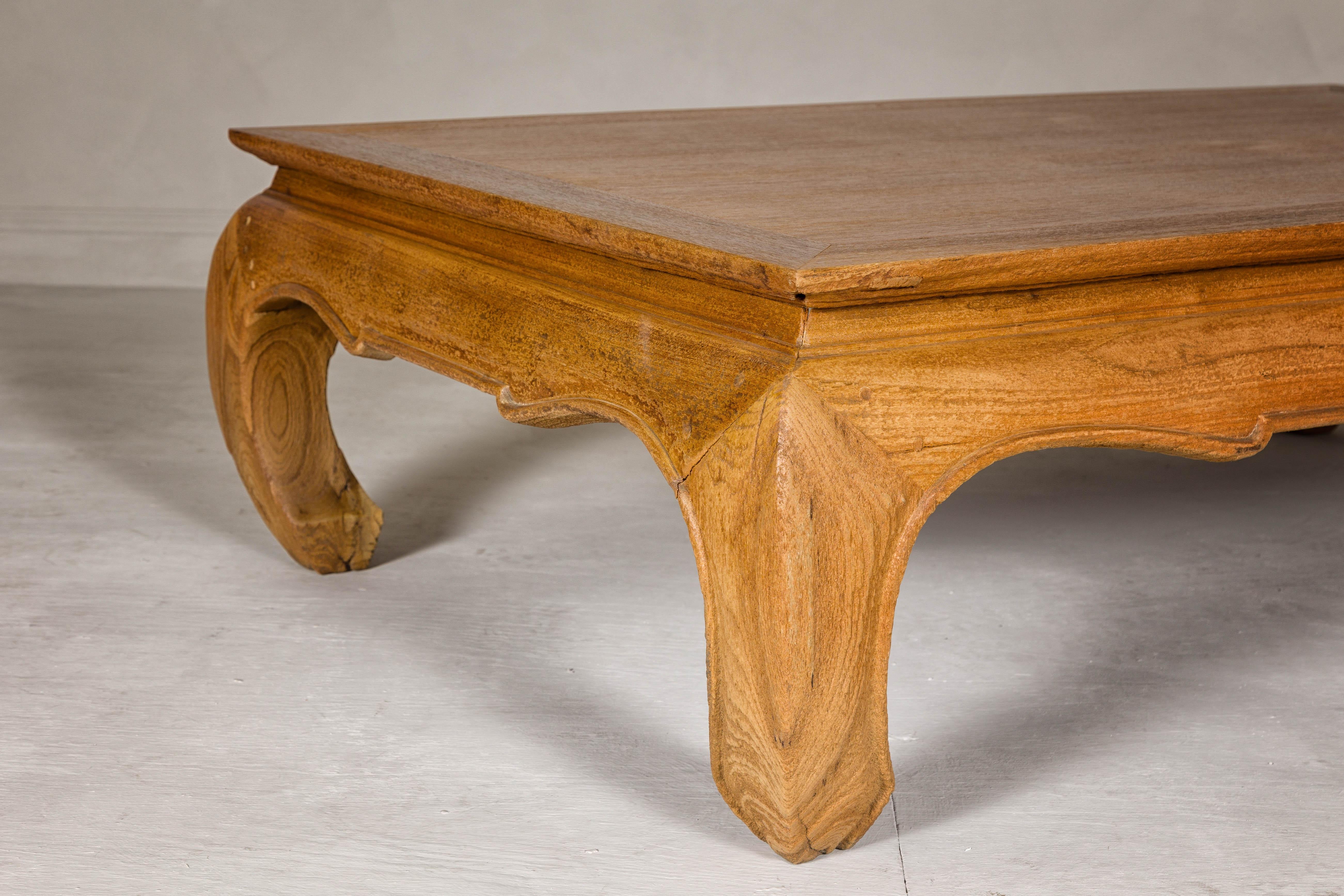 Natural Wood Chow Leg Coffee Table with Carved Apron, Vintage 9