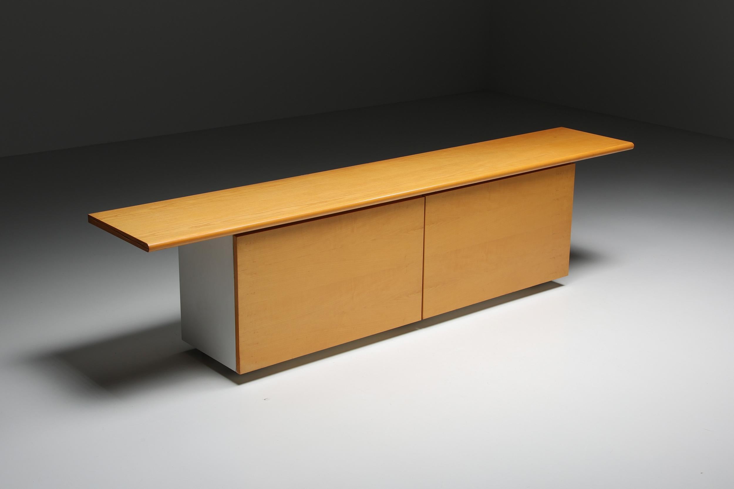 Post-Modern Natural Wood Credenza by Giotto Stoppino for Acerbic, Italy, 1977 For Sale