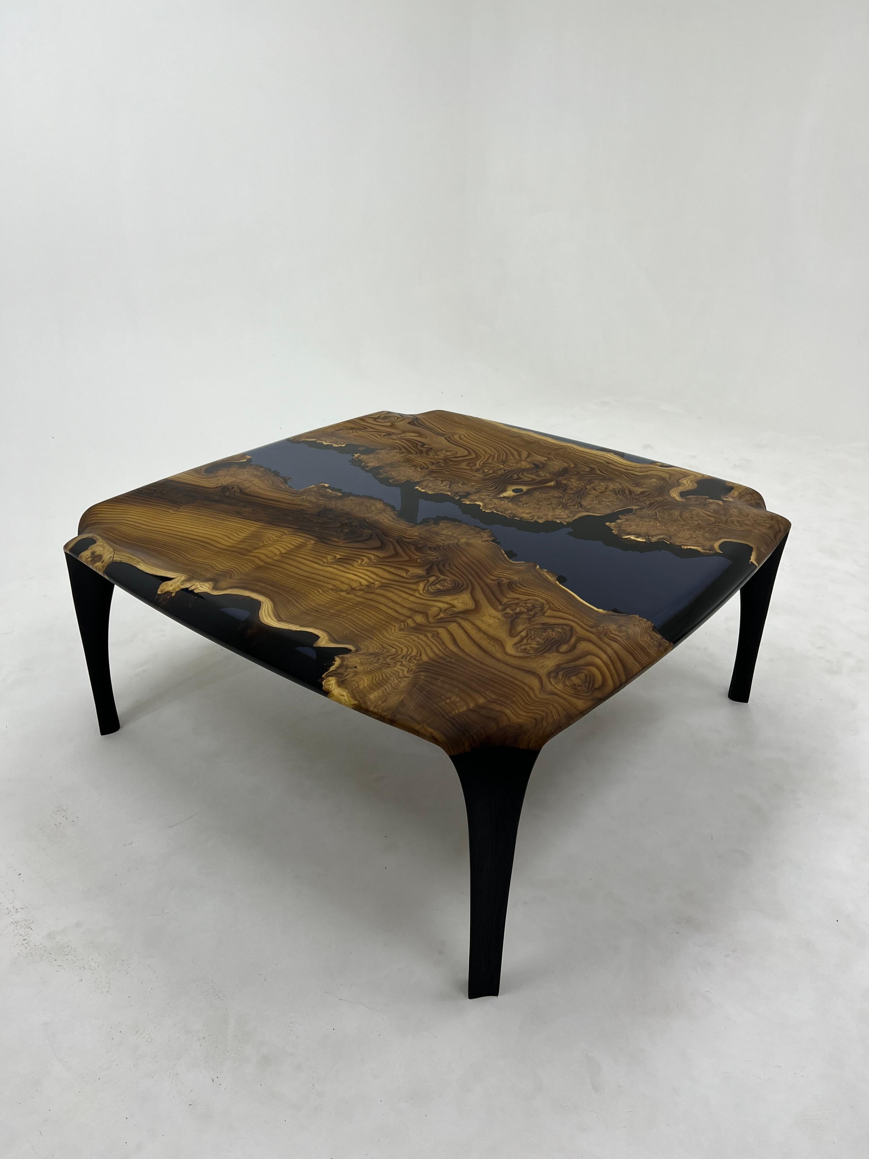 Epoxy Resin Coffee Table - Resin Waterfall Coffee Table - Center Table For Sale 1
