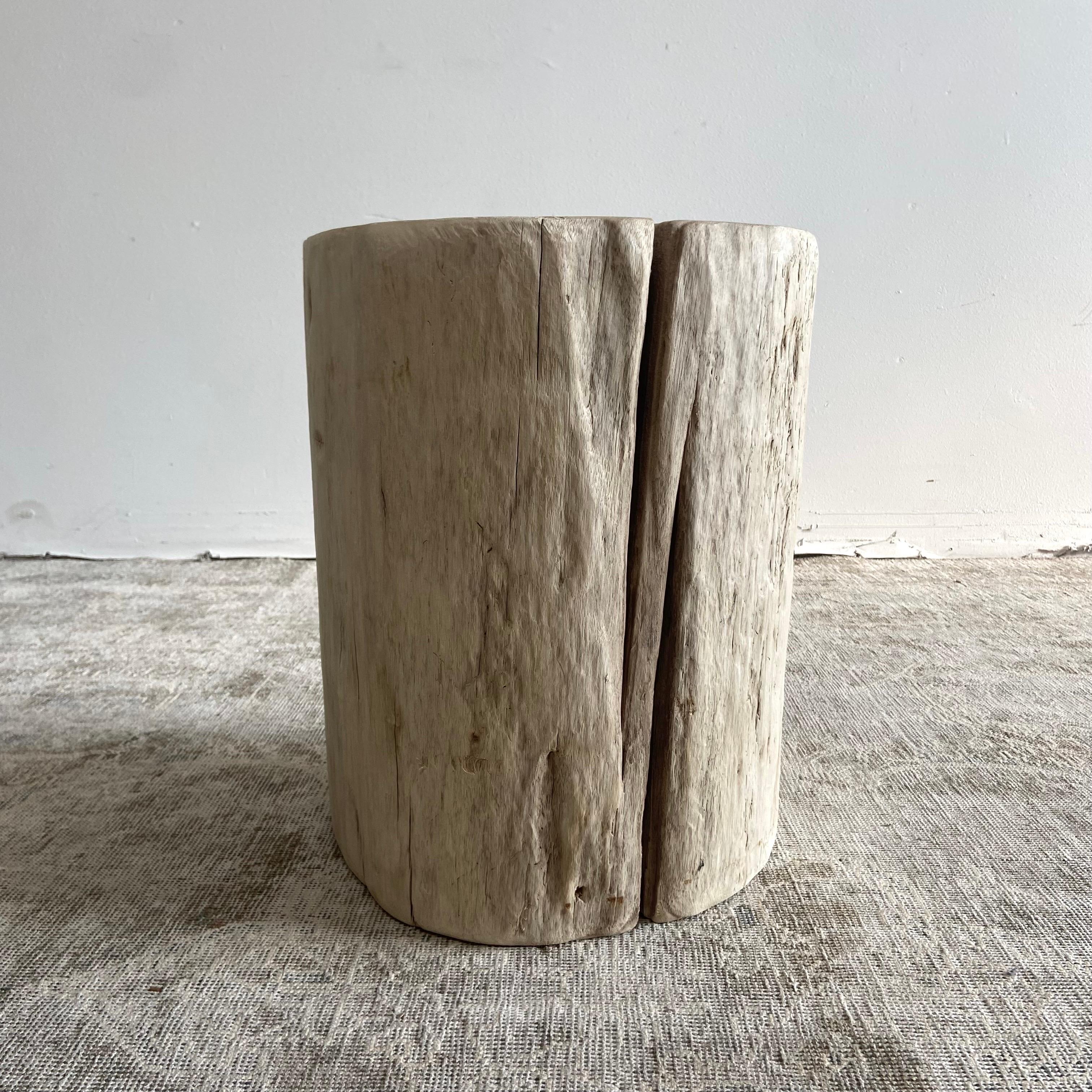 Natural wood side table stump. Beautiful solid stump, great for use as a side table, drink table, or bath. A great architectural accent for any room. This stump has very unique characteristics, grooves, and movement. Solid sturdy, ready for daily