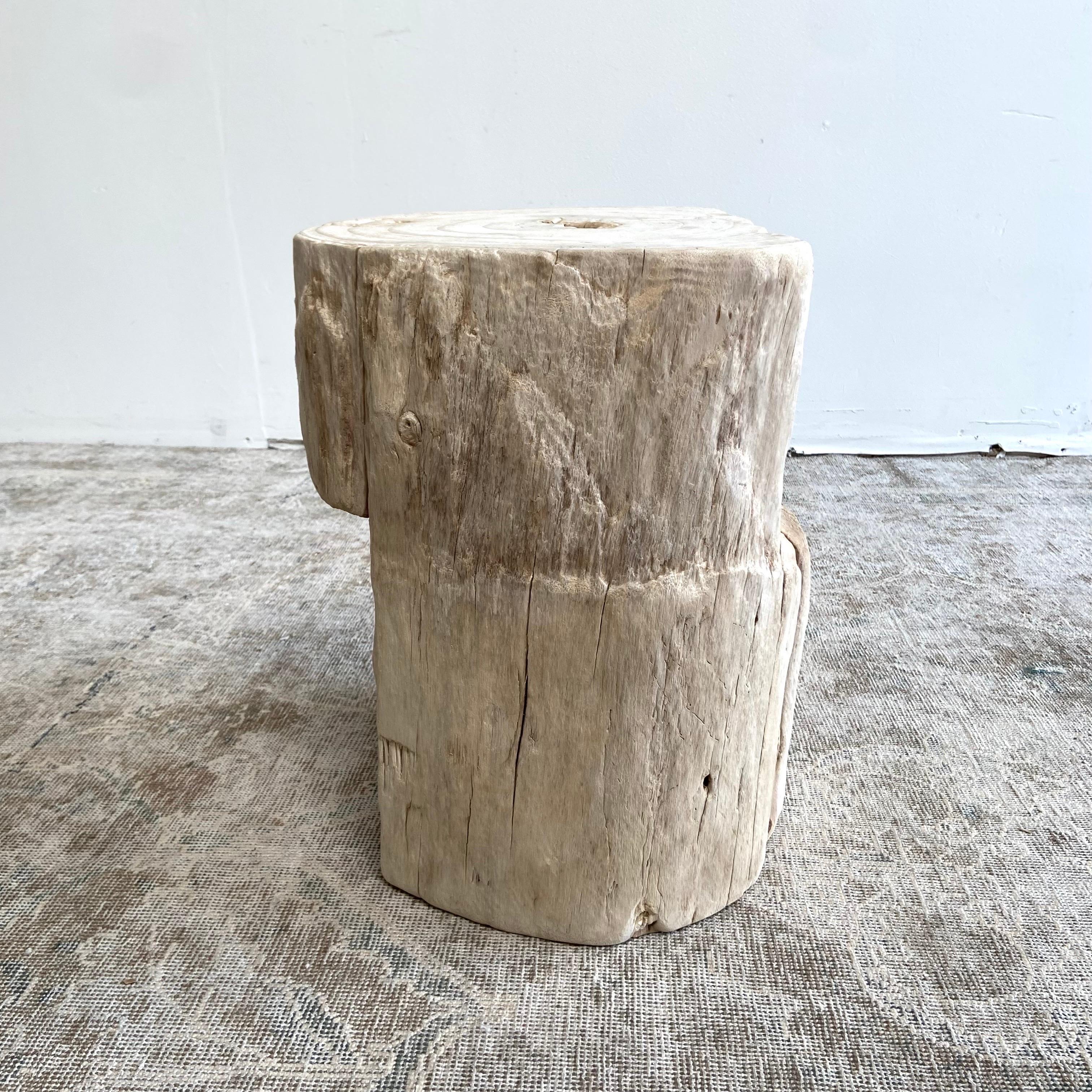 Natural wood side table stump. Beautiful solid stump, great for use as a side table, drink table, or bath. A great architectural accent for any room. This stump has very unique characteristics, grooves, and movement. Solid sturdy, ready for daily