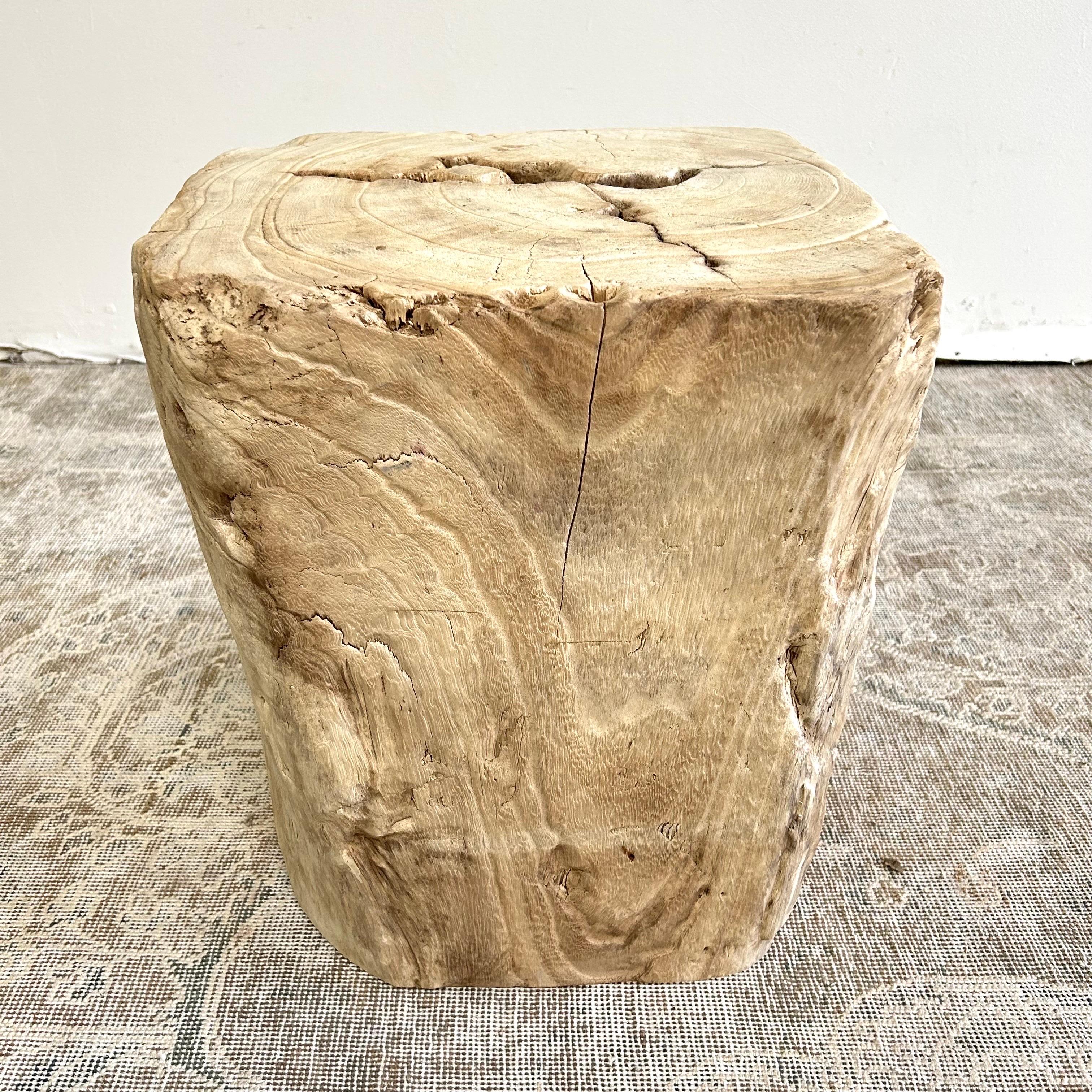 Natural wood side table stump. Beautiful solid stump, great for use as a side table, drink table, or bath. A great architectural accent for any room. This stump has very unique characteristics, grooves, and movement. Solid sturdy, ready for daily