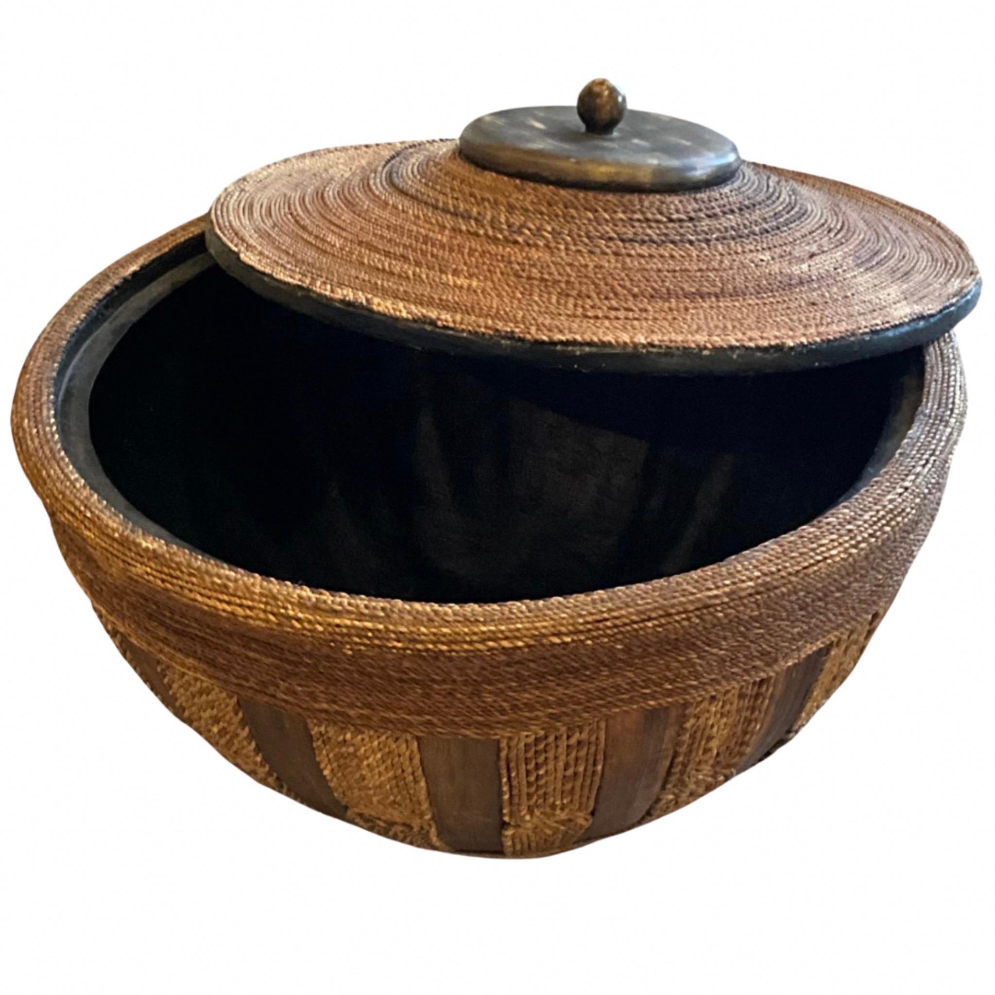 Natural Fiber Natural Woven Fiber & Wood Container with Lid