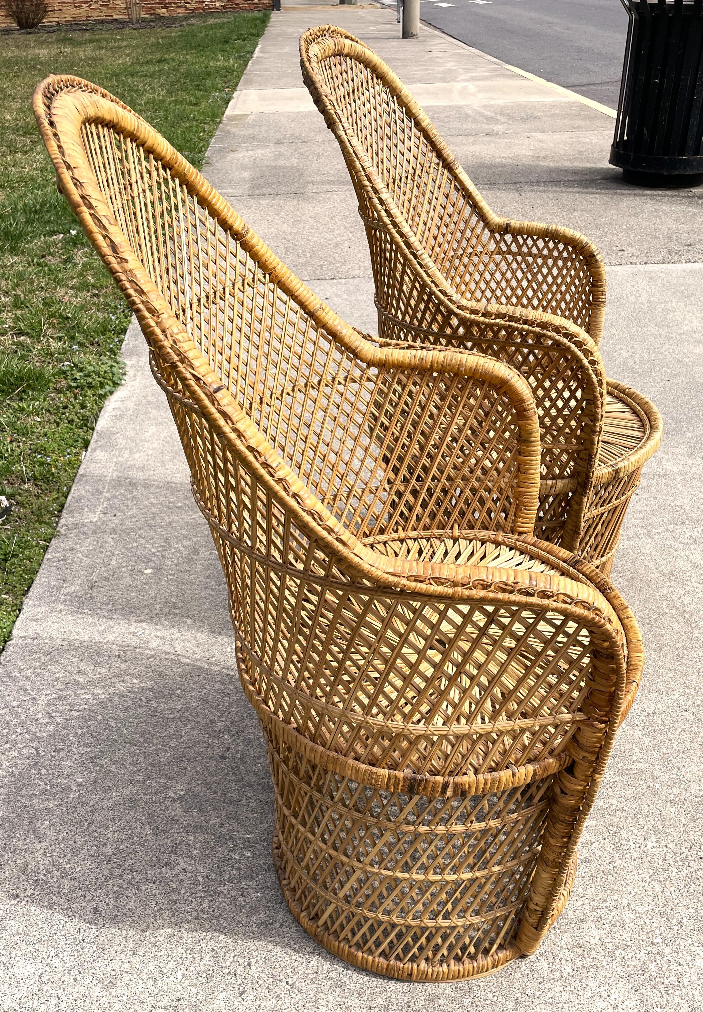 Natural Woven Rattan/Wicker Mid Century Barrel Chairs a Pair For Sale 11