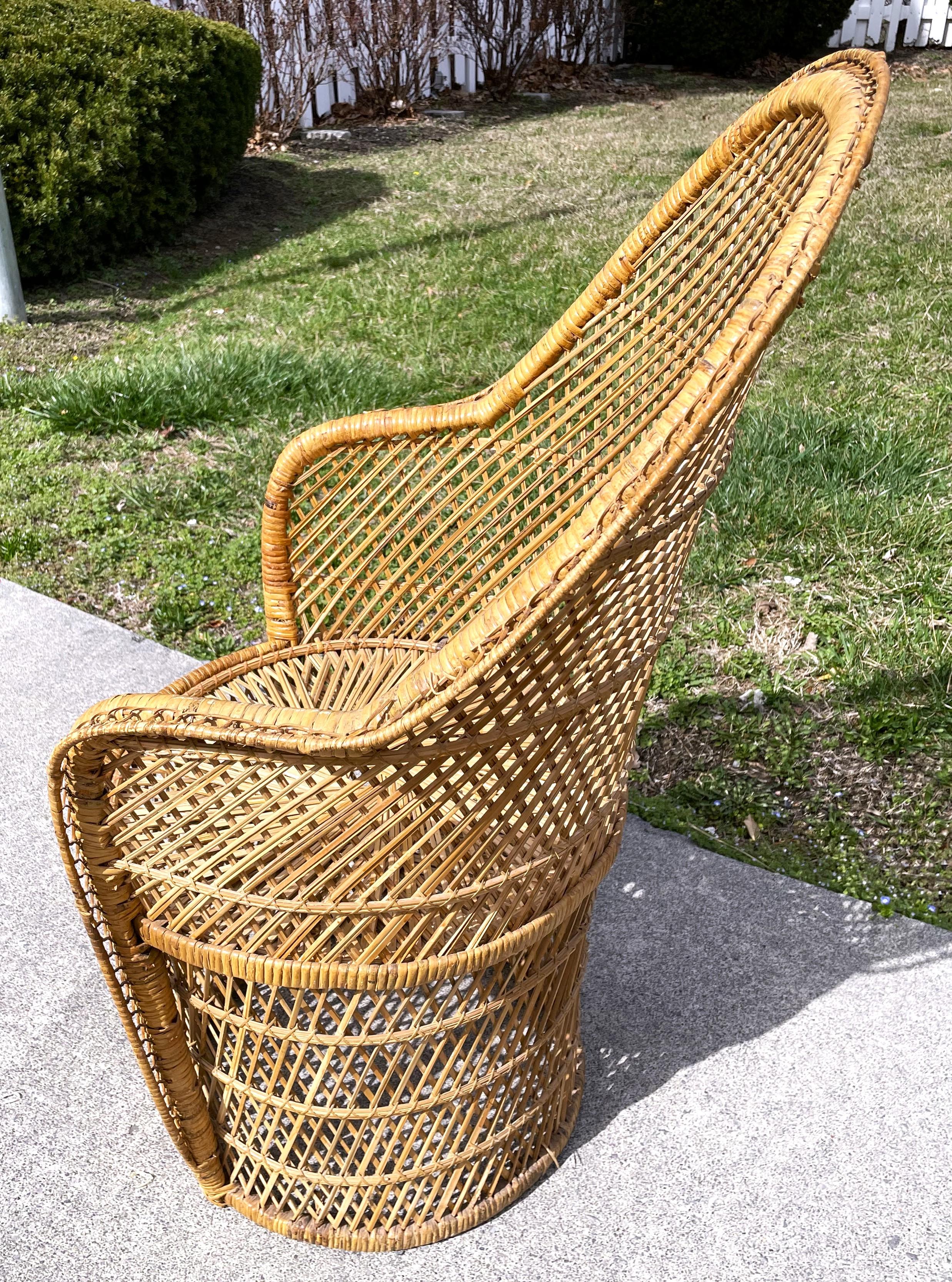 Natural Woven Rattan/Wicker Mid Century Barrel Chairs a Pair For Sale 13