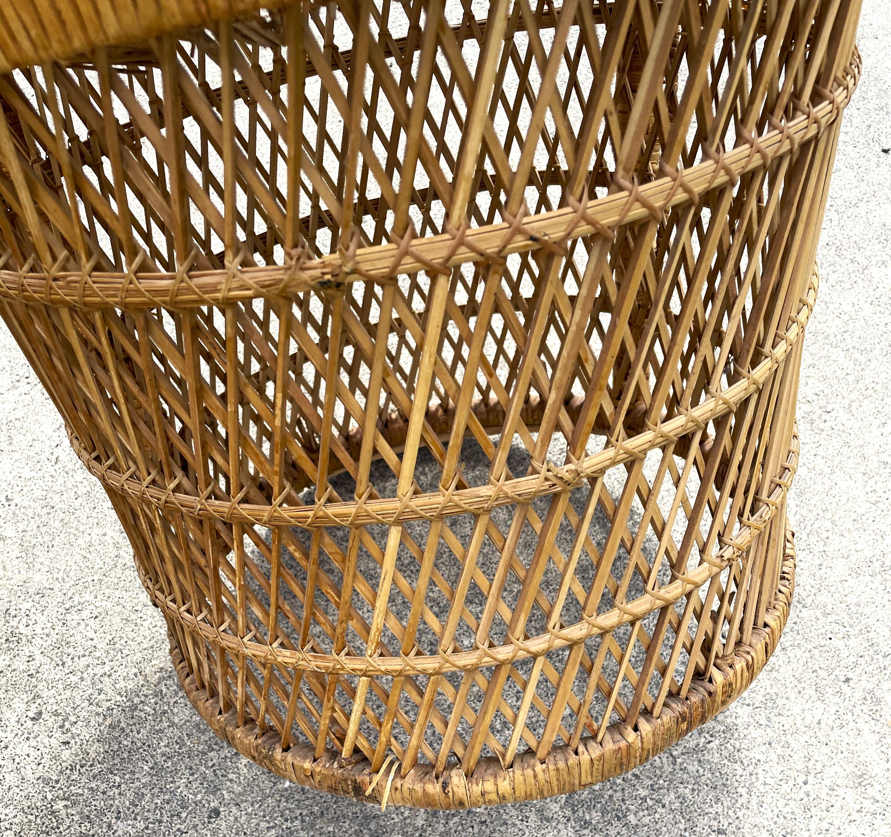 Natural Woven Rattan/Wicker Mid Century Barrel Chairs a Pair For Sale 1