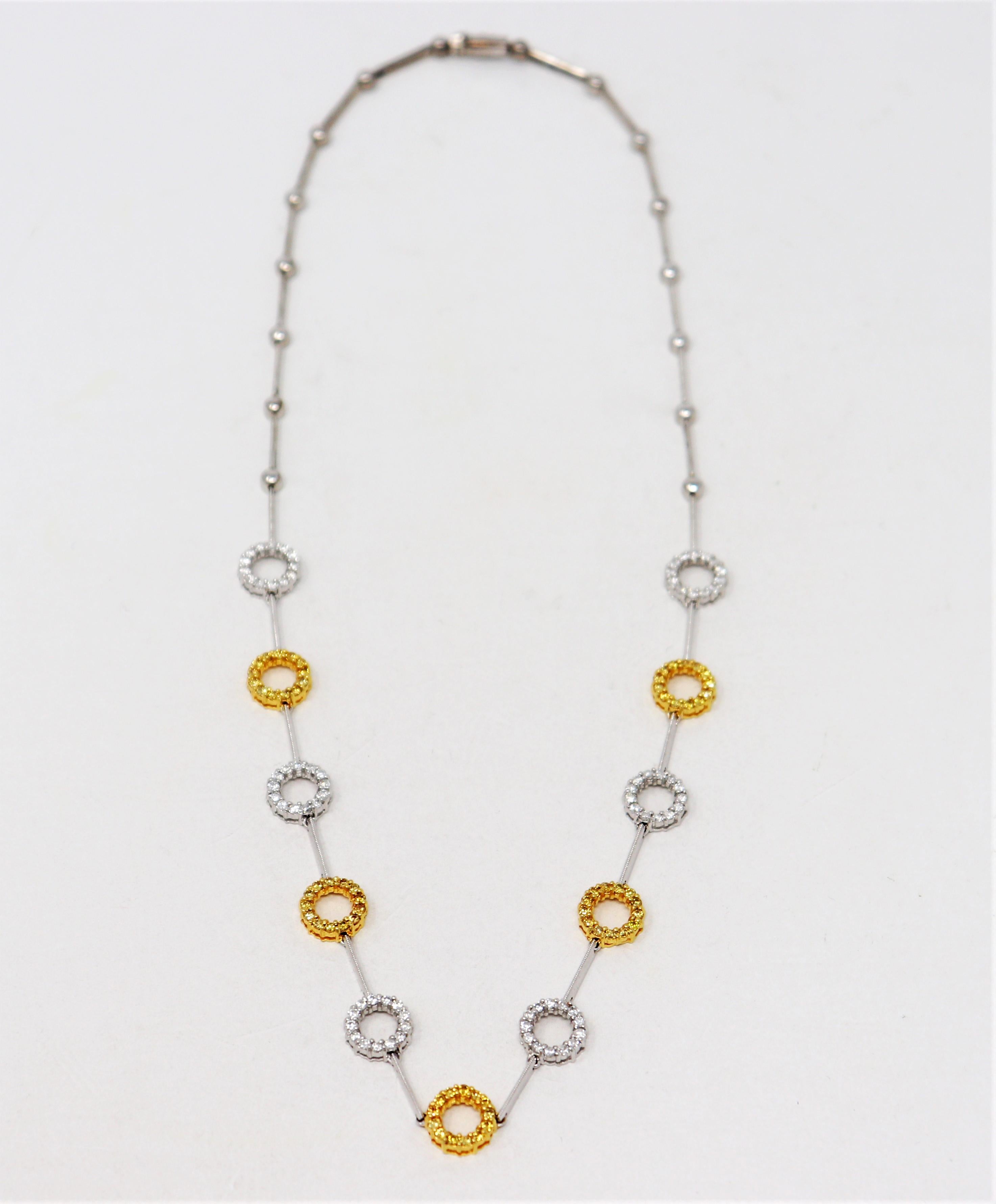 Round Cut Natural Yellow and White Diamond Circle Station Link Necklace in 18 Karat Gold For Sale